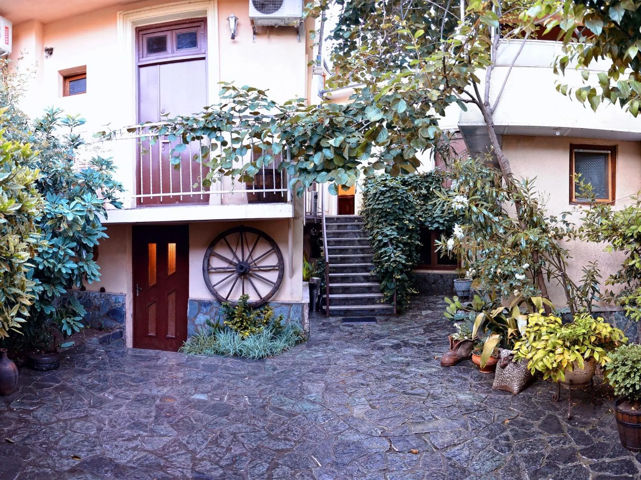 Facade/entrance, Property Building in Georgian House