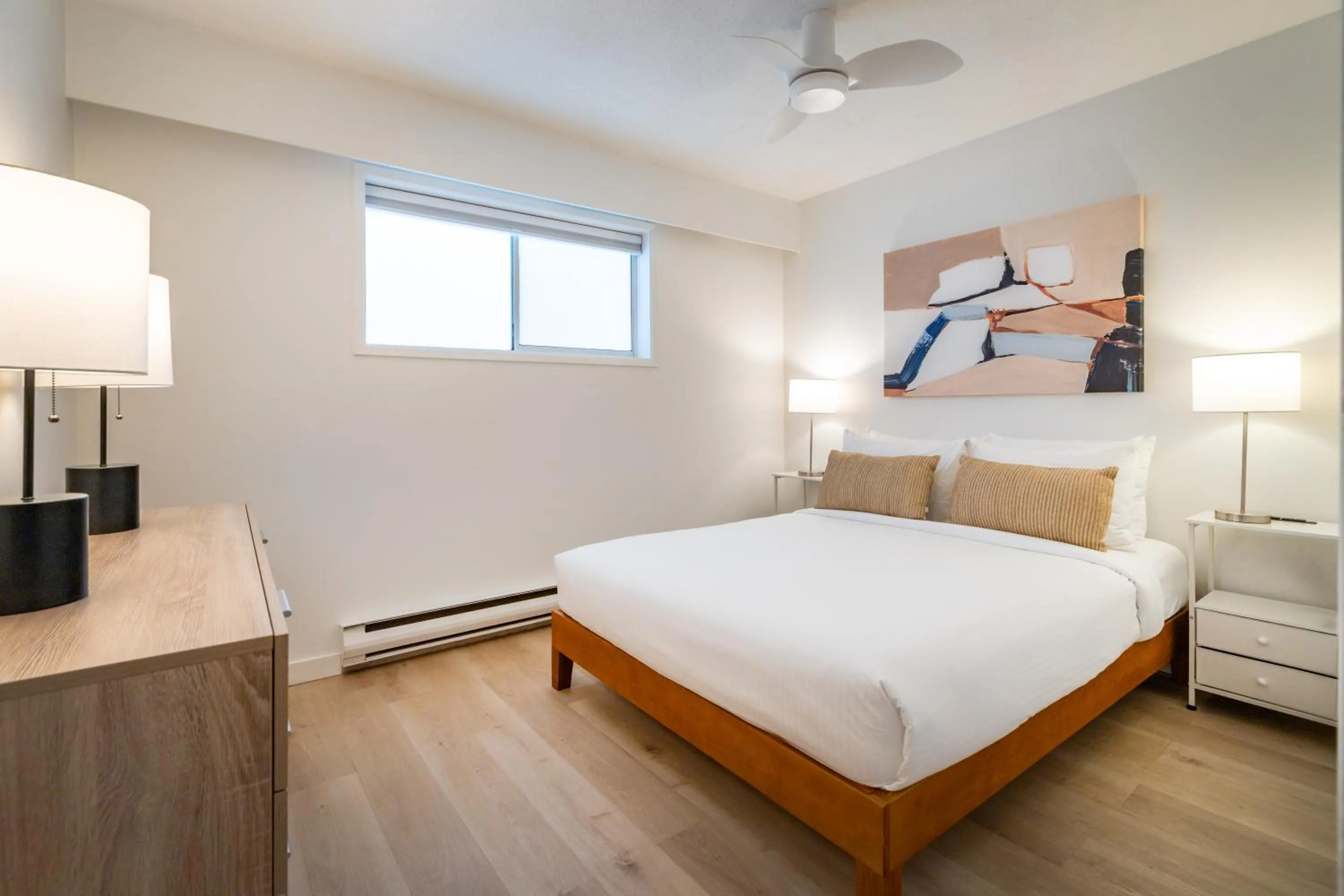 Bed in Okanagan Lakefront Resort