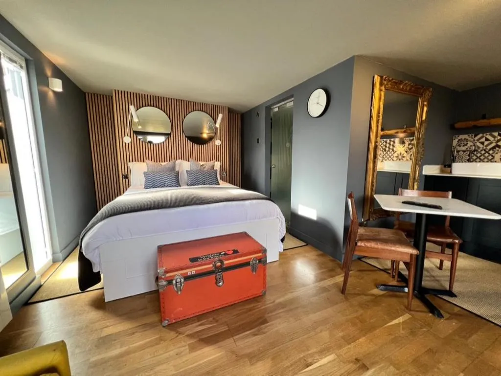 Bed in Rockmount Rooms & Apartment