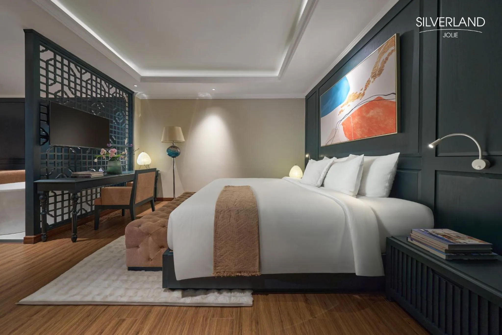 Bed in Silverland Jolie Hotel