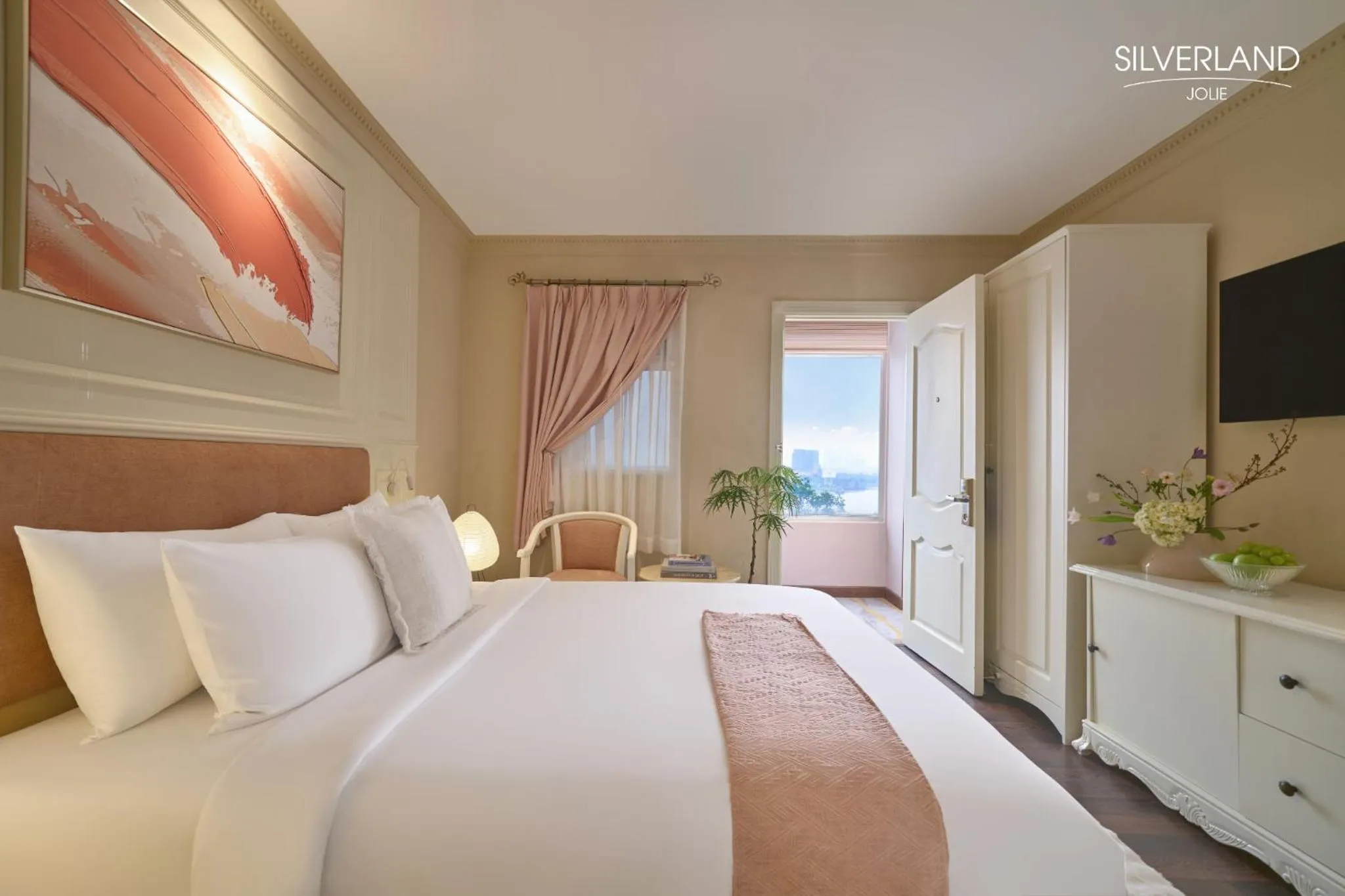 Bedroom, Bed in Silverland Jolie Hotel