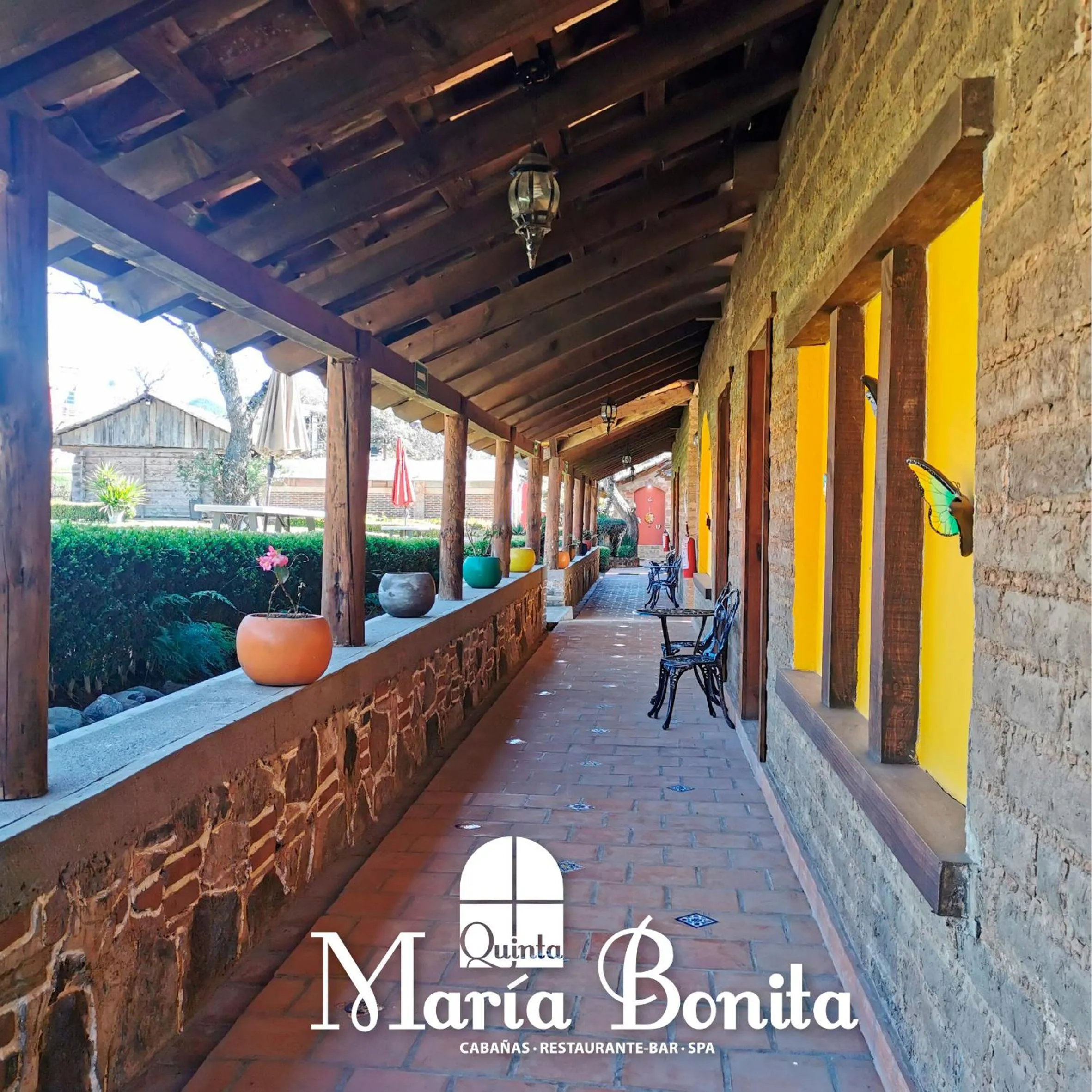 Facade/entrance in Quinta Maria Bonita