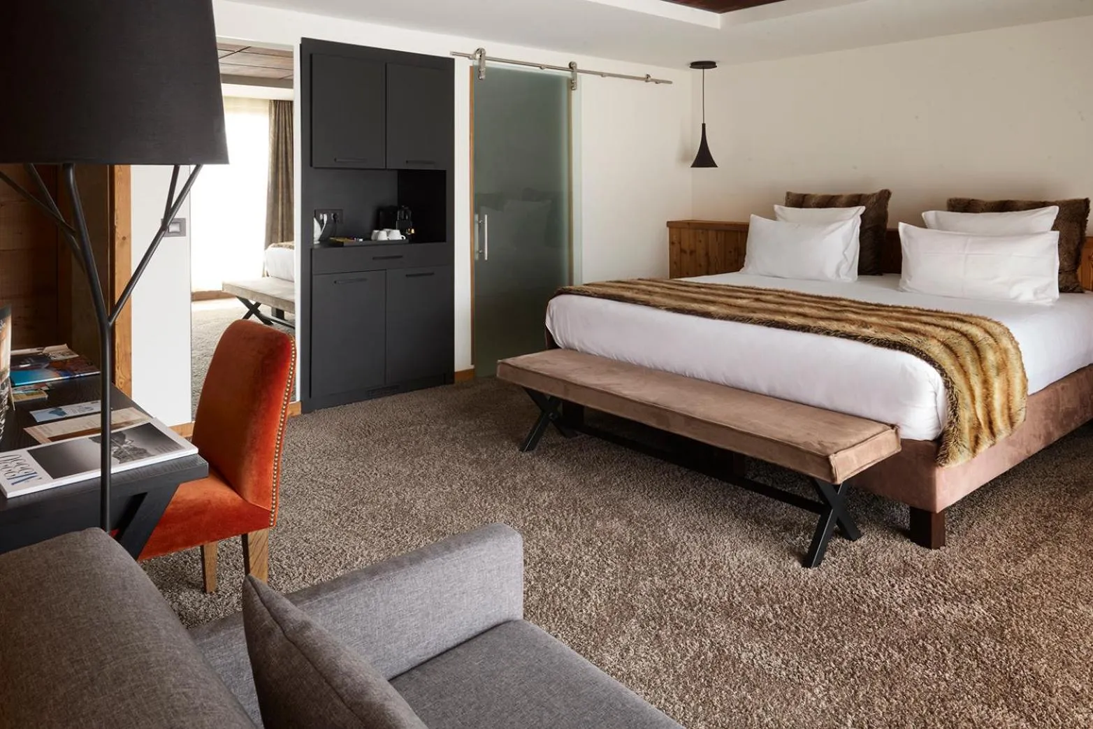 Bed in Hôtel Daria-I Nor by Les Etincelles