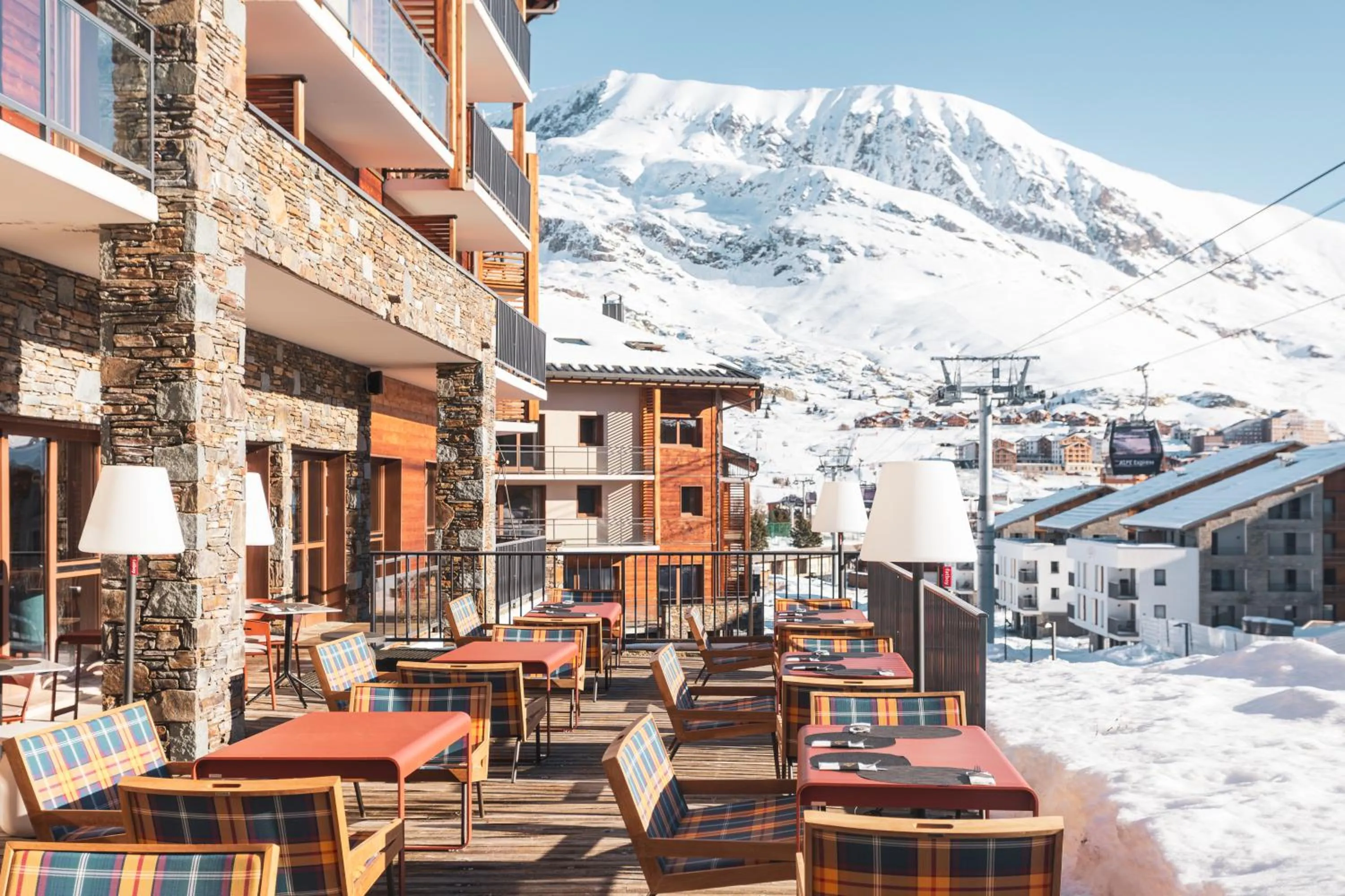 Natural landscape in Hôtel Daria-I Nor by Les Etincelles