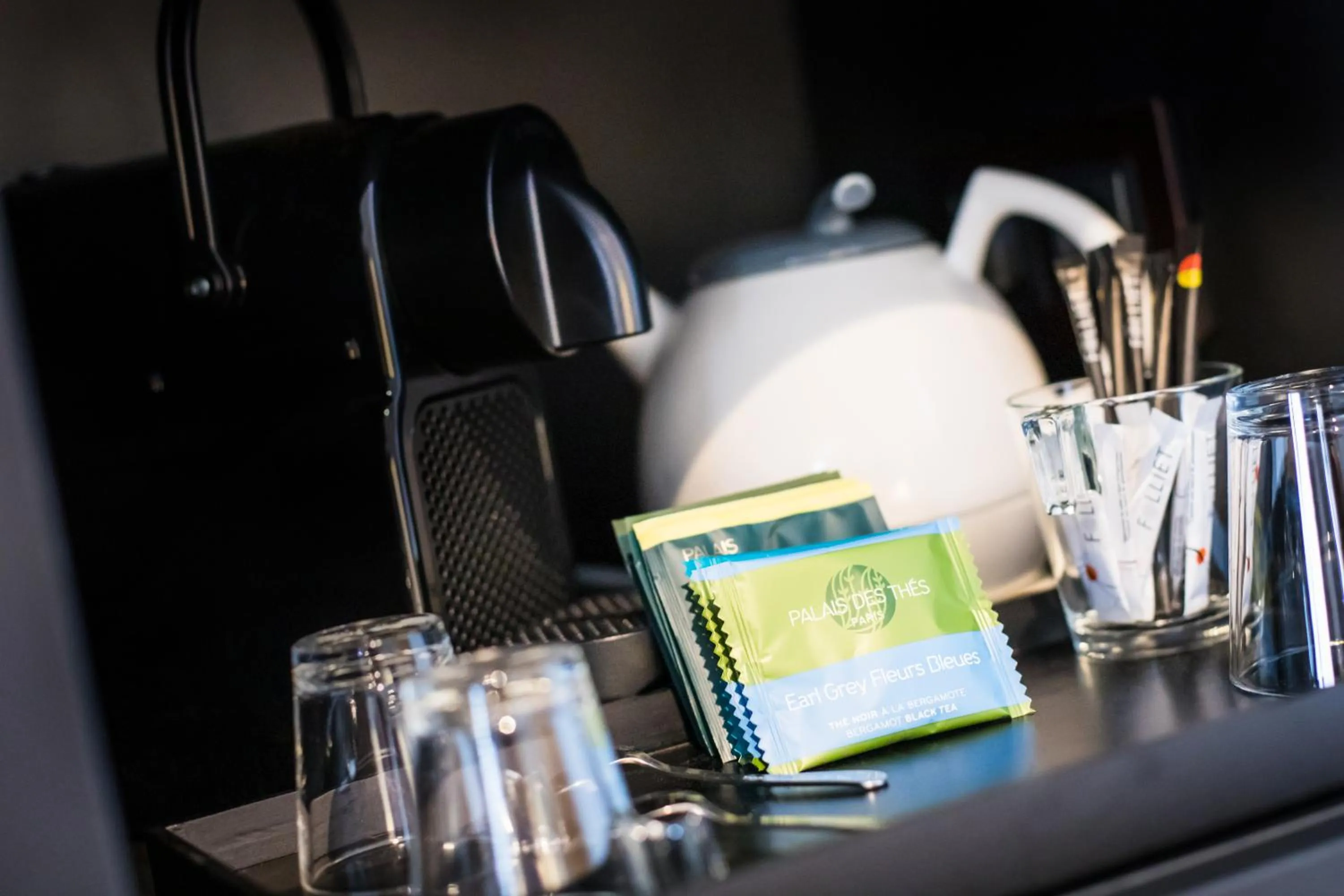 Coffee/tea facilities in Hôtel Daria-I Nor by Les Etincelles