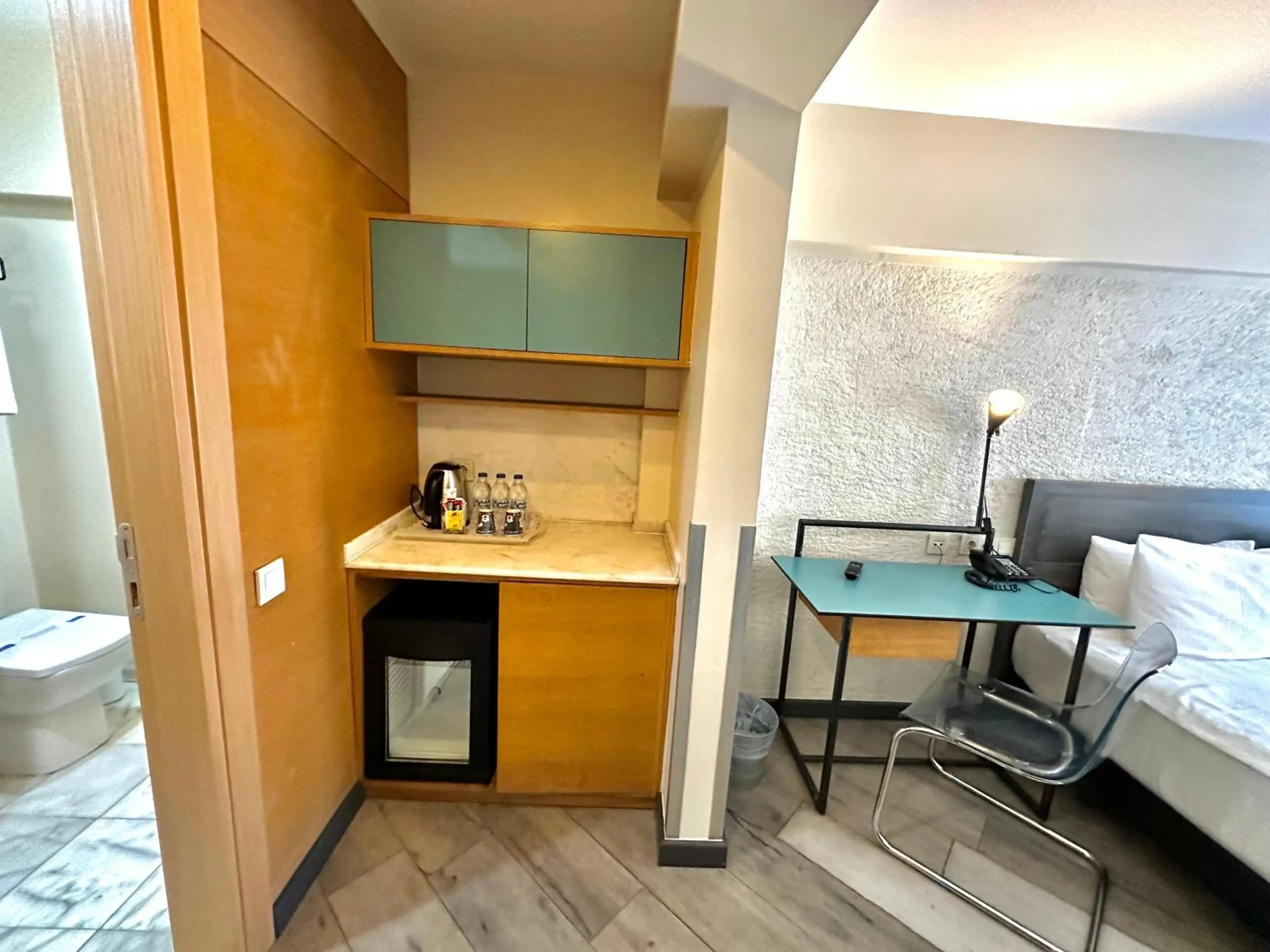 Coffee/tea facilities, Bed in Faros Hotel Taksim-Special Category