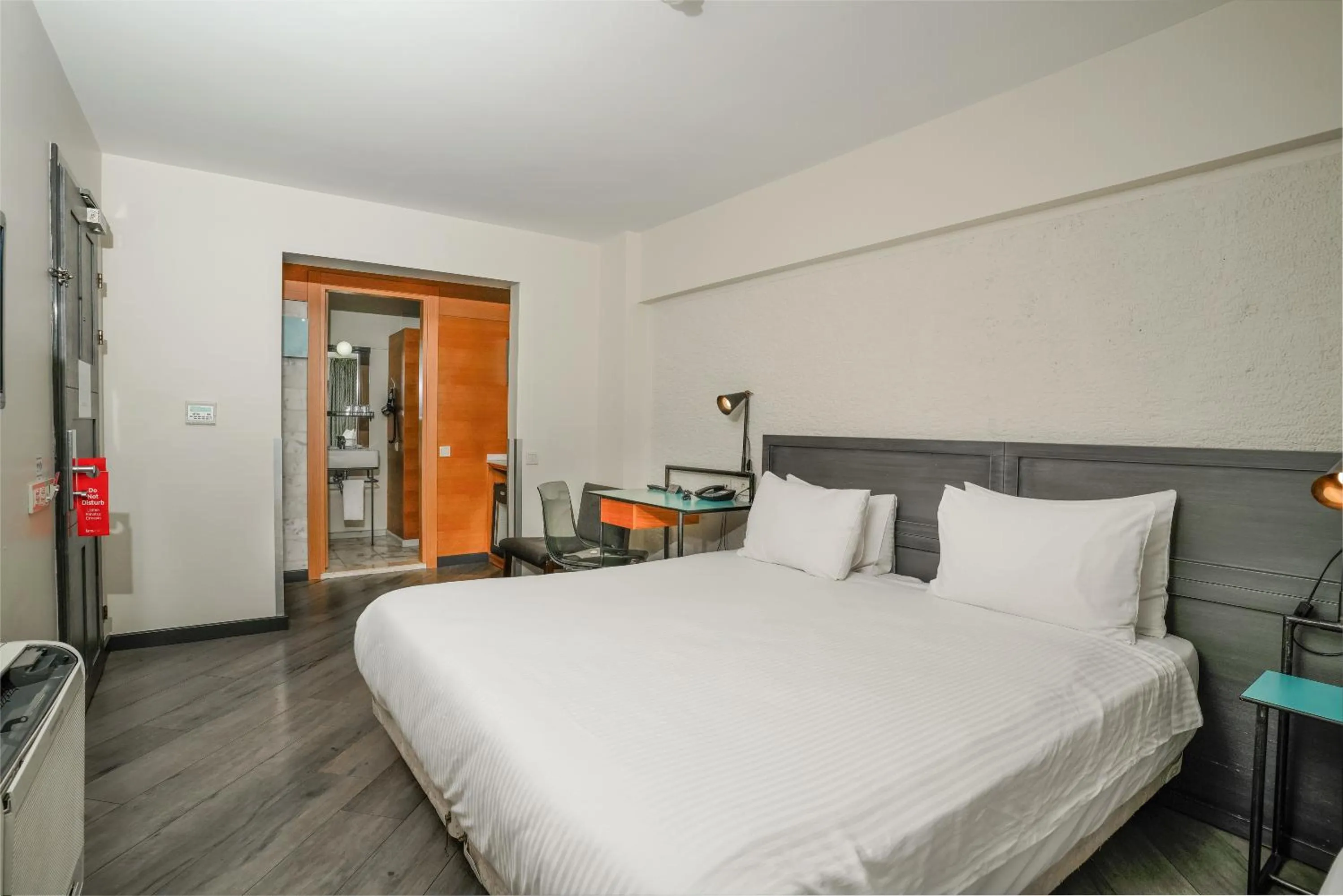 Bed in Faros Hotel Taksim-Special Category
