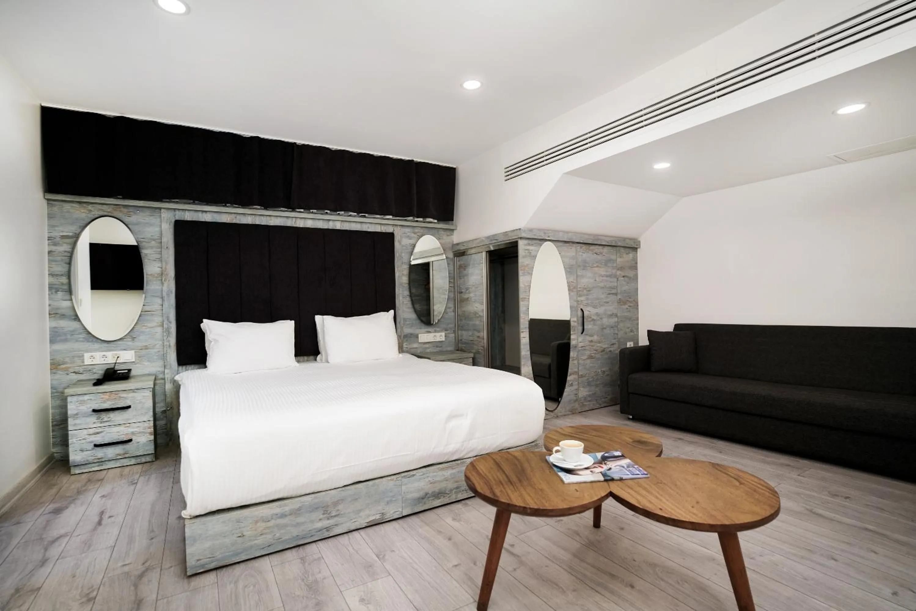 Bed in Faros Hotel Taksim-Special Category