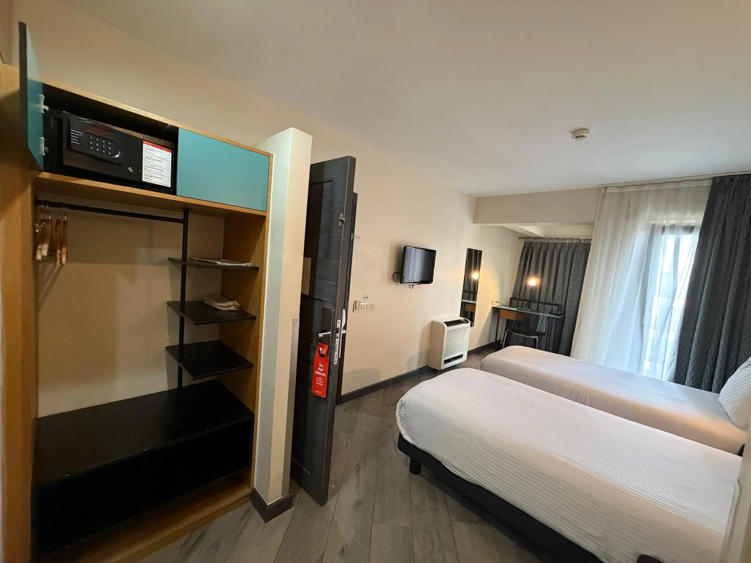 TV and multimedia, Bed in Faros Hotel Taksim-Special Category