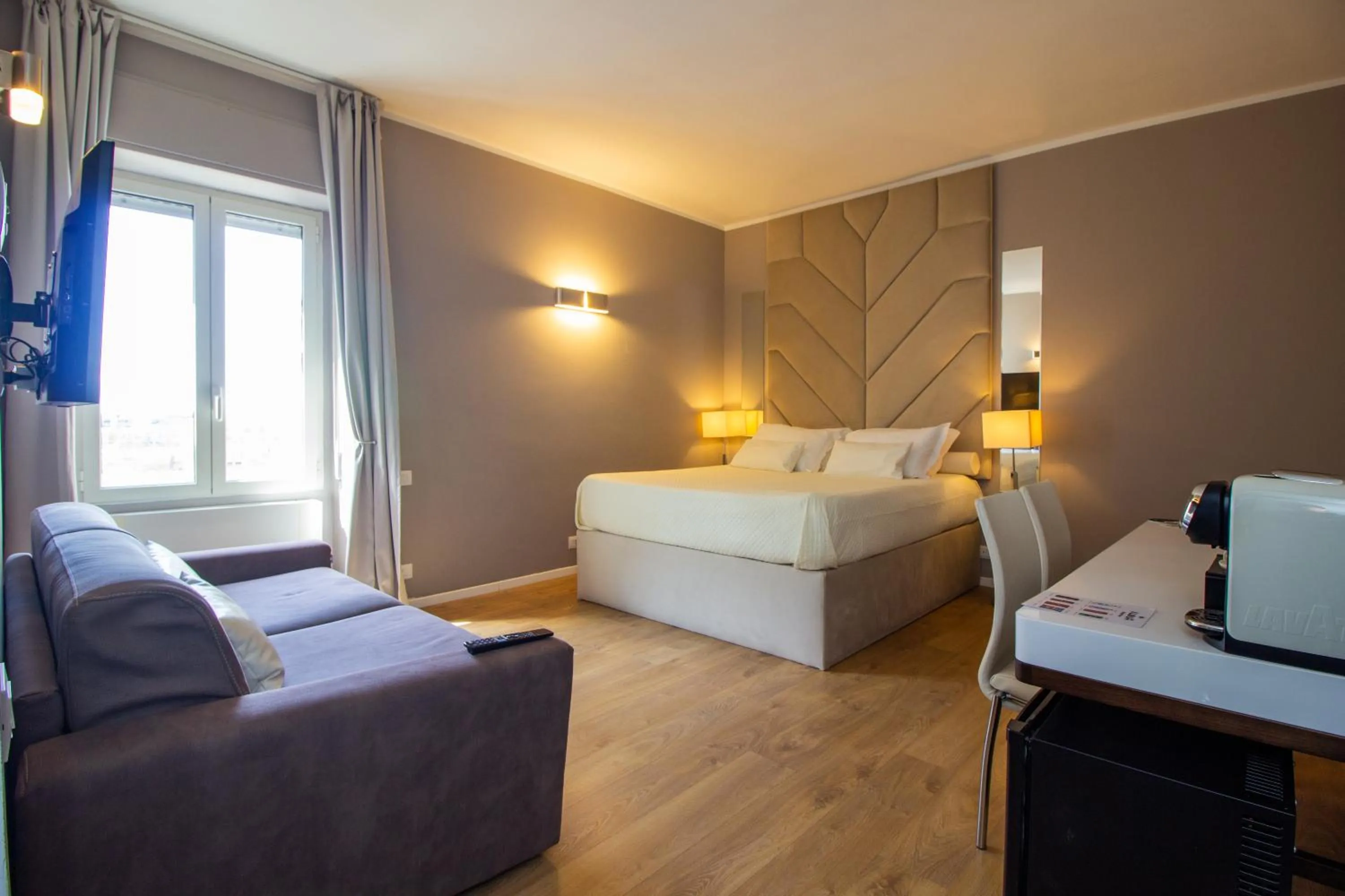 Bedroom, Bed in Album Boutique Rooms