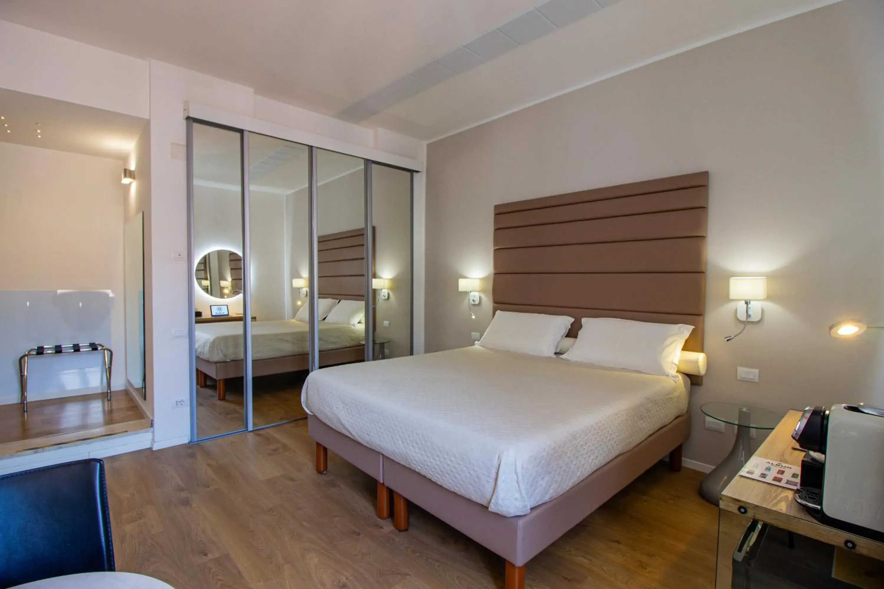 Superior King Room in Album Boutique Rooms Superior King Room in Album Boutique Rooms