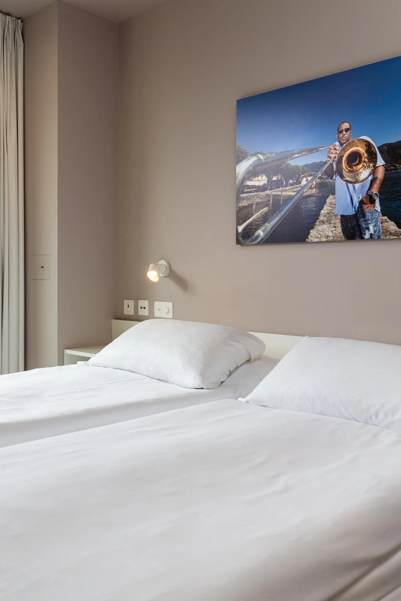 Bed in Jazz Hotel Ascona