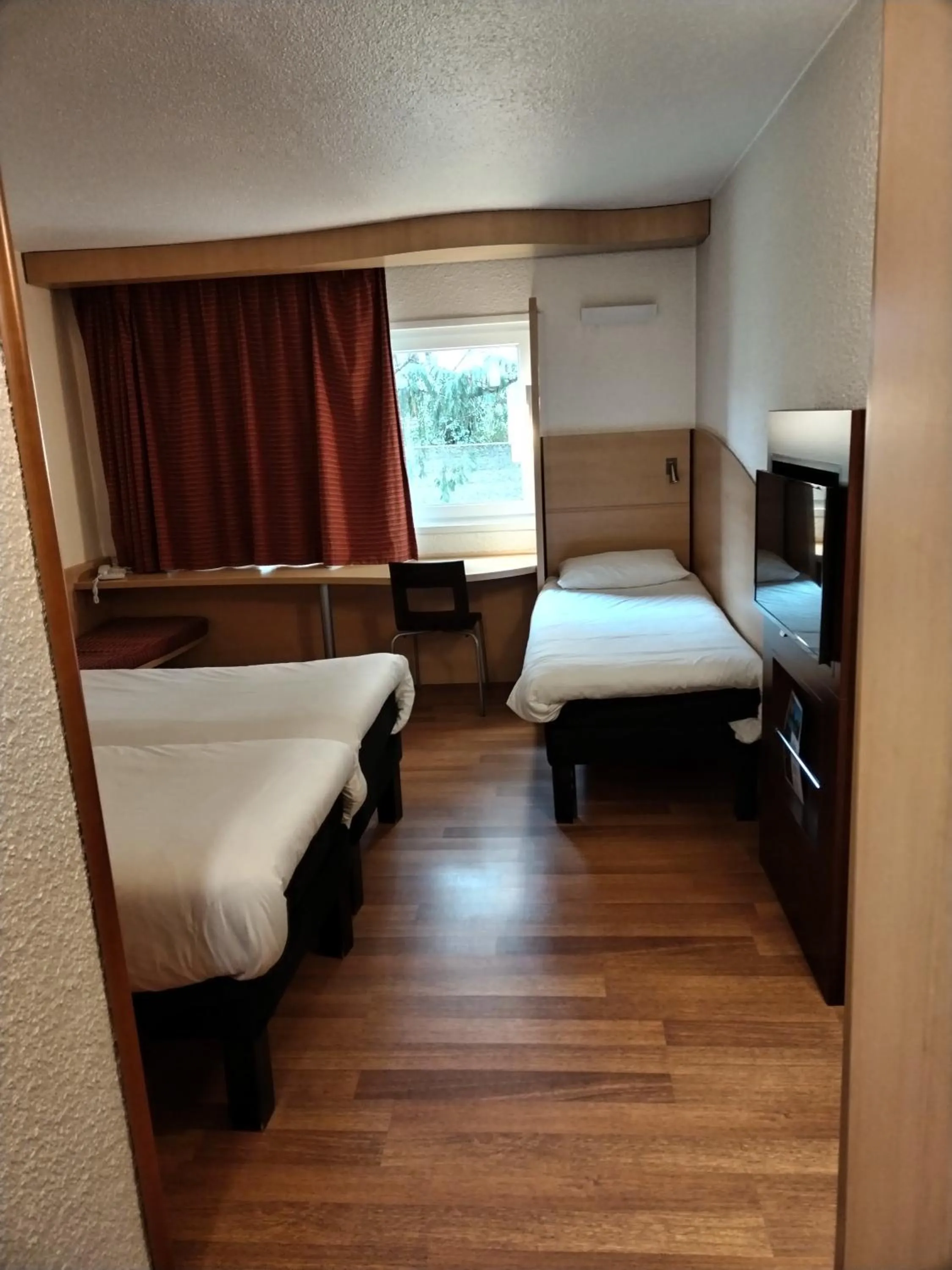 Bed in ibis Belfort Danjoutin