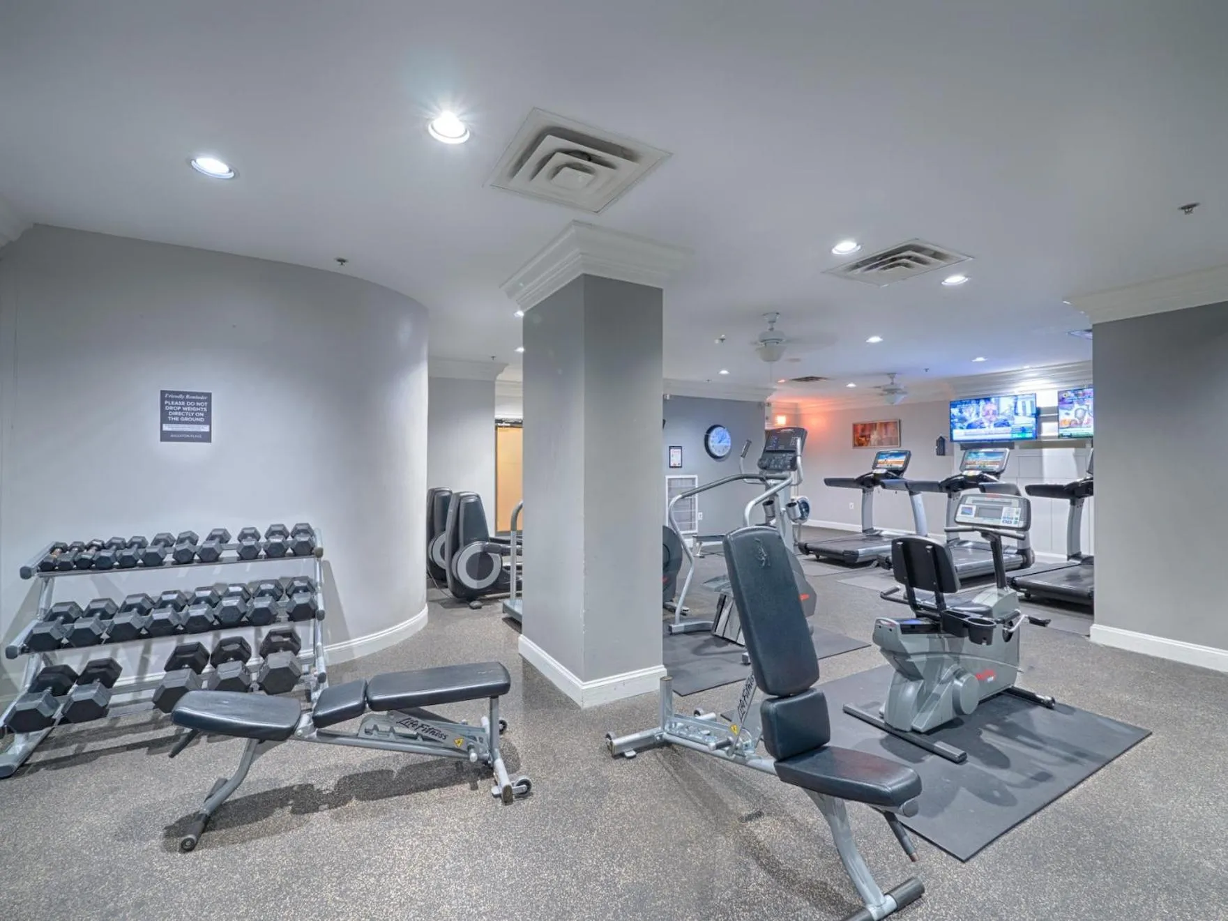 National at Ballston Place