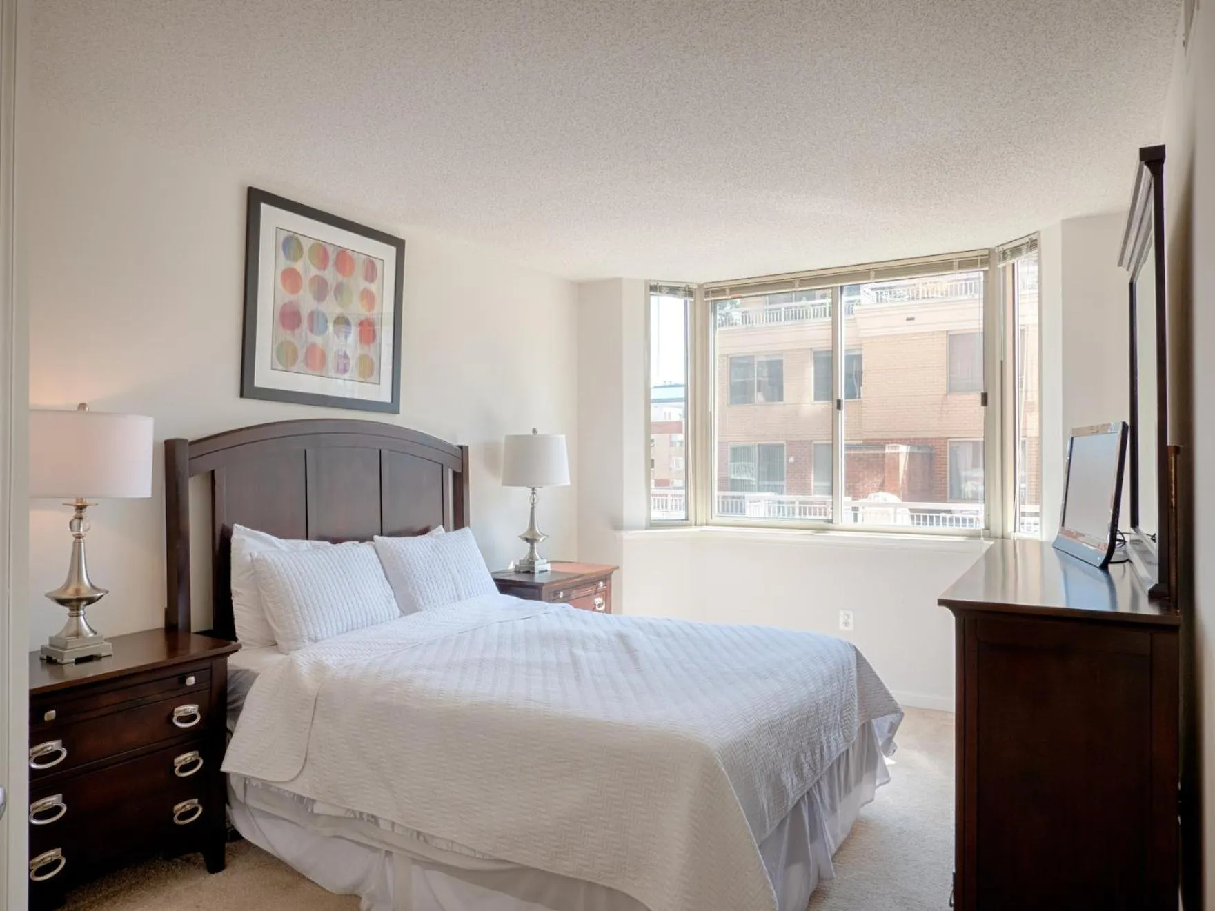 National at Ballston Place