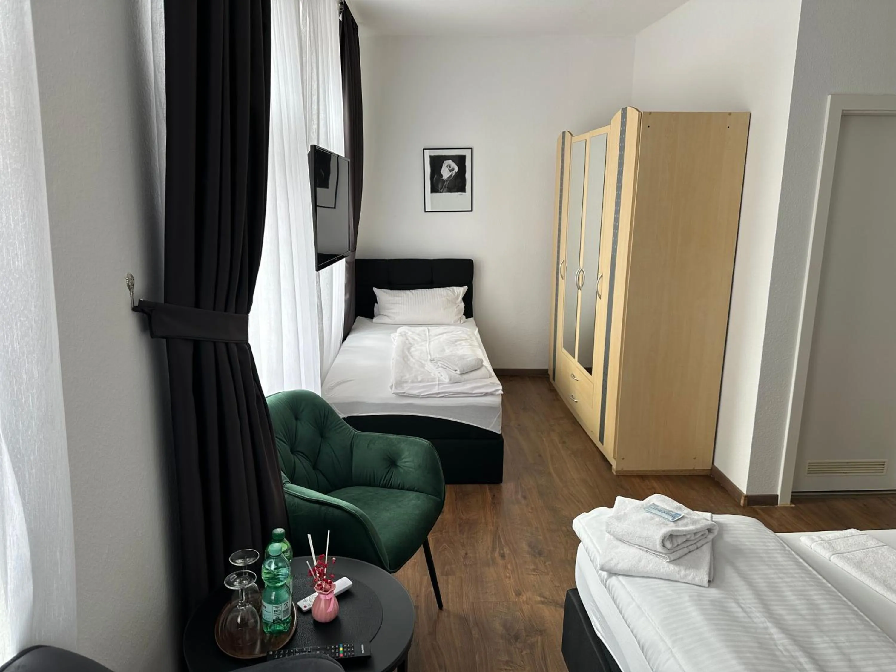 Bed in Hotel-Café-Burg Stahleck