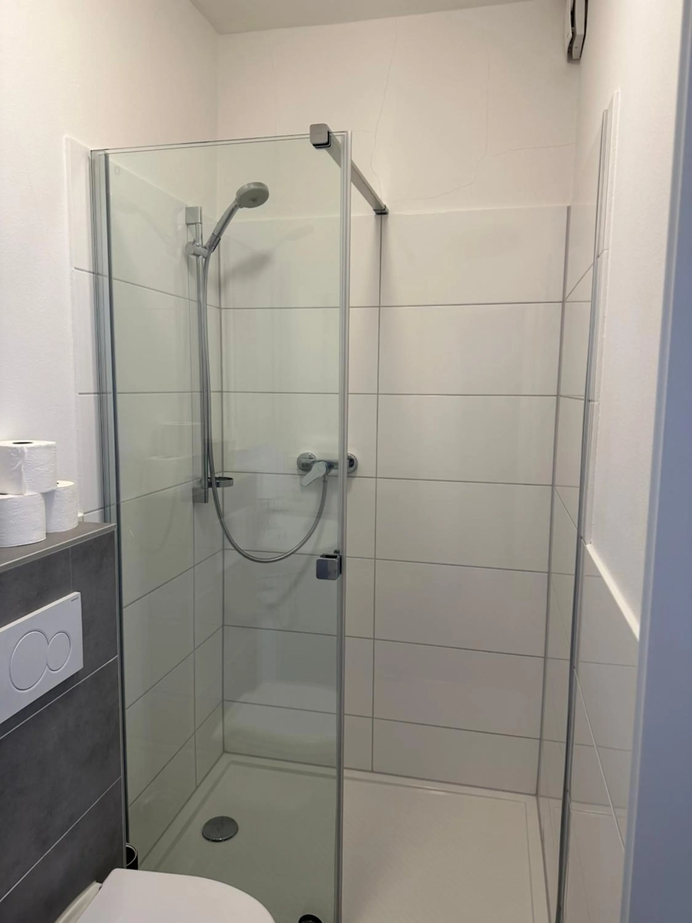 Bathroom in Hotel-Café-Burg Stahleck