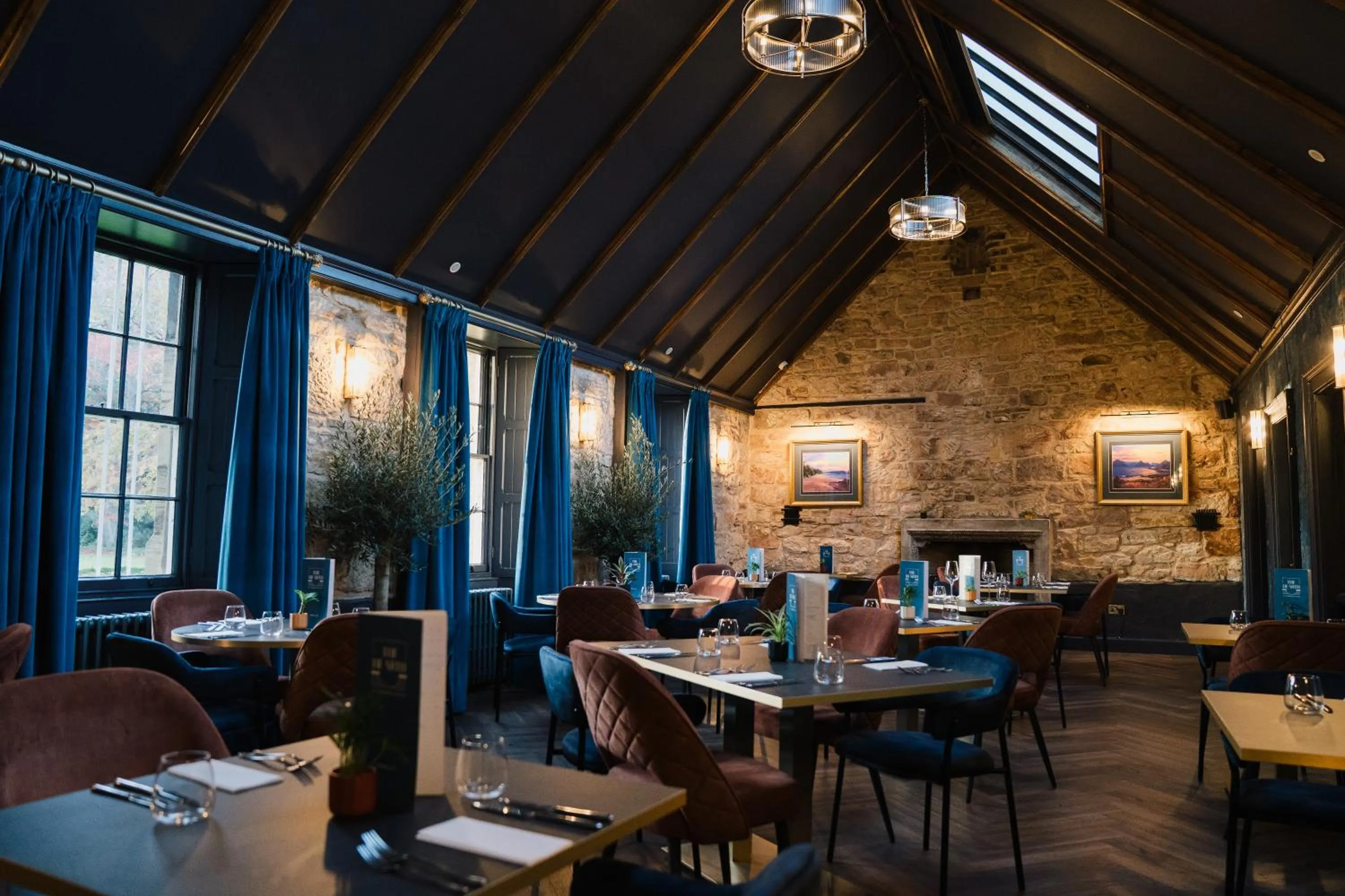 Restaurant/places to eat in Carberry Tower Mansion House and Estate