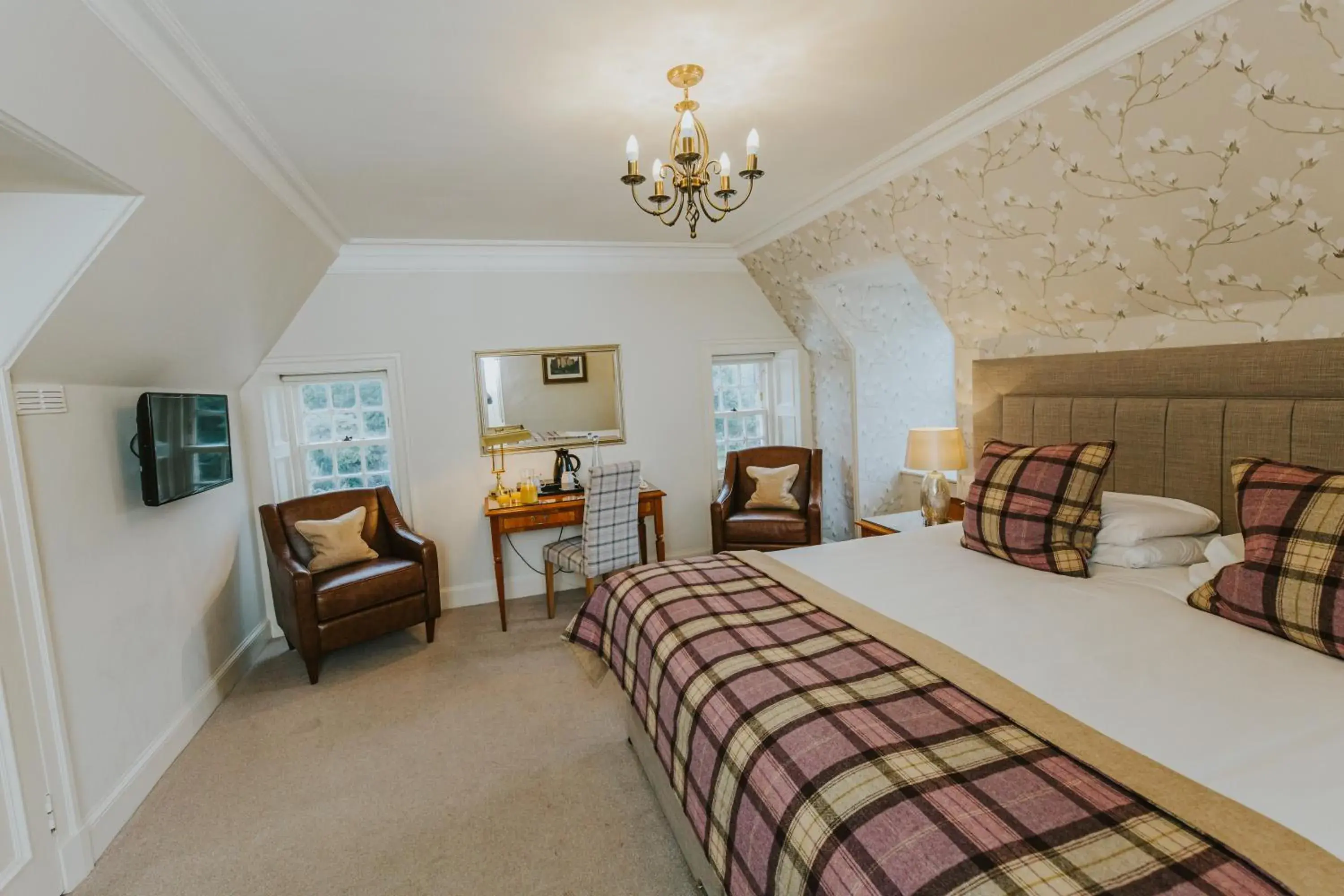 Executive Room in Carberry Tower Mansion House and Estate Executive Room in Carberry Tower Mansion House and Estate