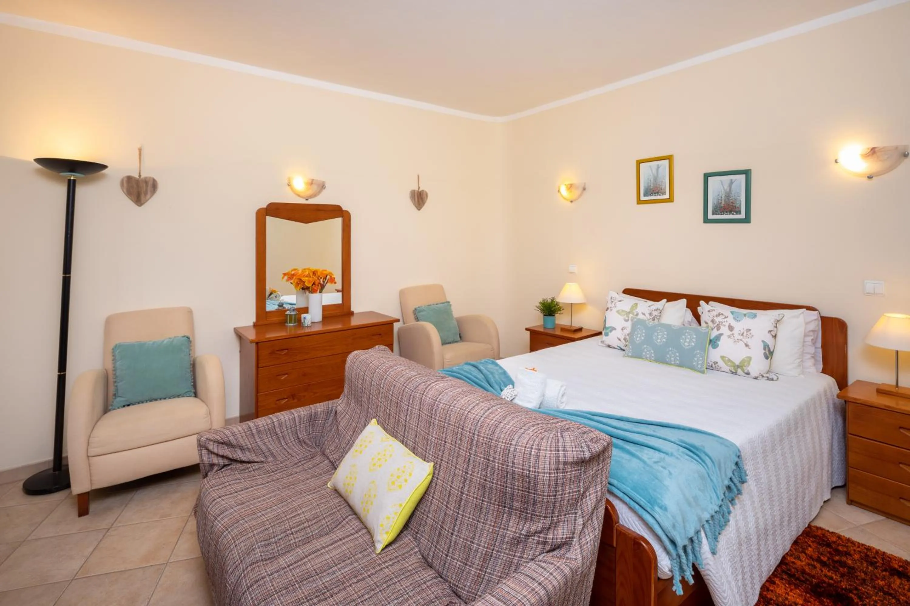 Bed in Apartamentos Flor da Laranja, Albufeira by AlgarveBlossom