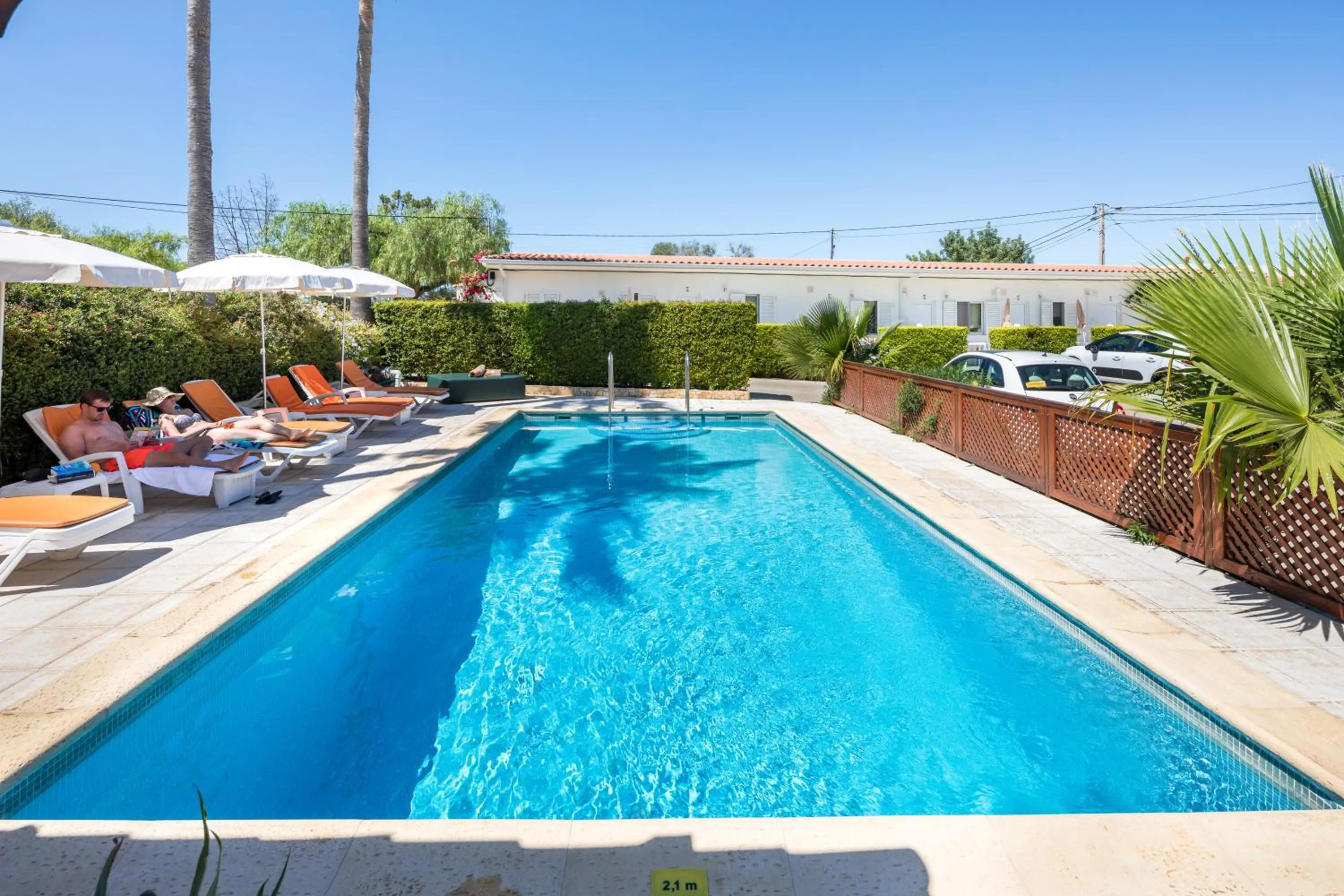 Swimming pool in Apartamentos Flor da Laranja, Albufeira by AlgarveBlossom