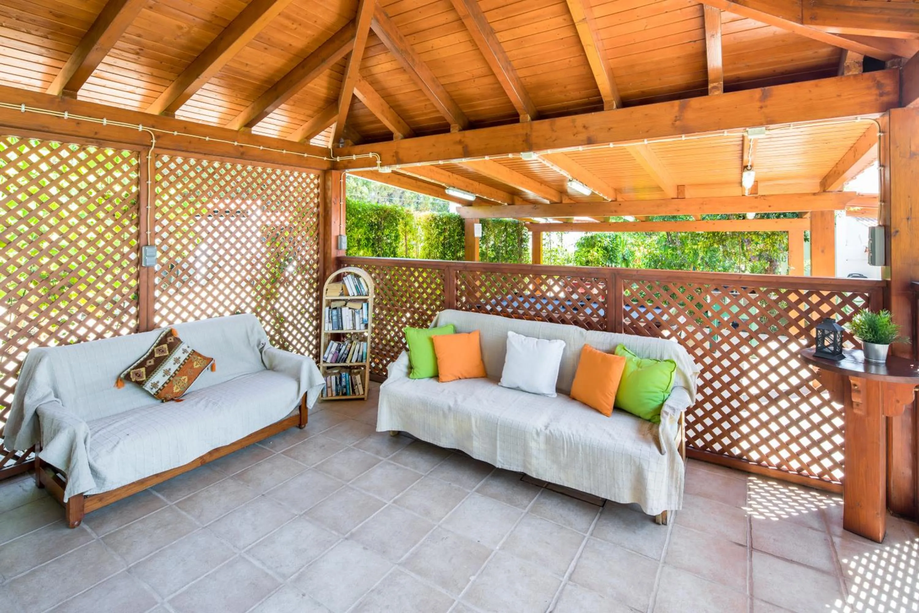 Communal lounge/ TV room, Bed in Apartamentos Flor da Laranja, Albufeira by AlgarveBlossom