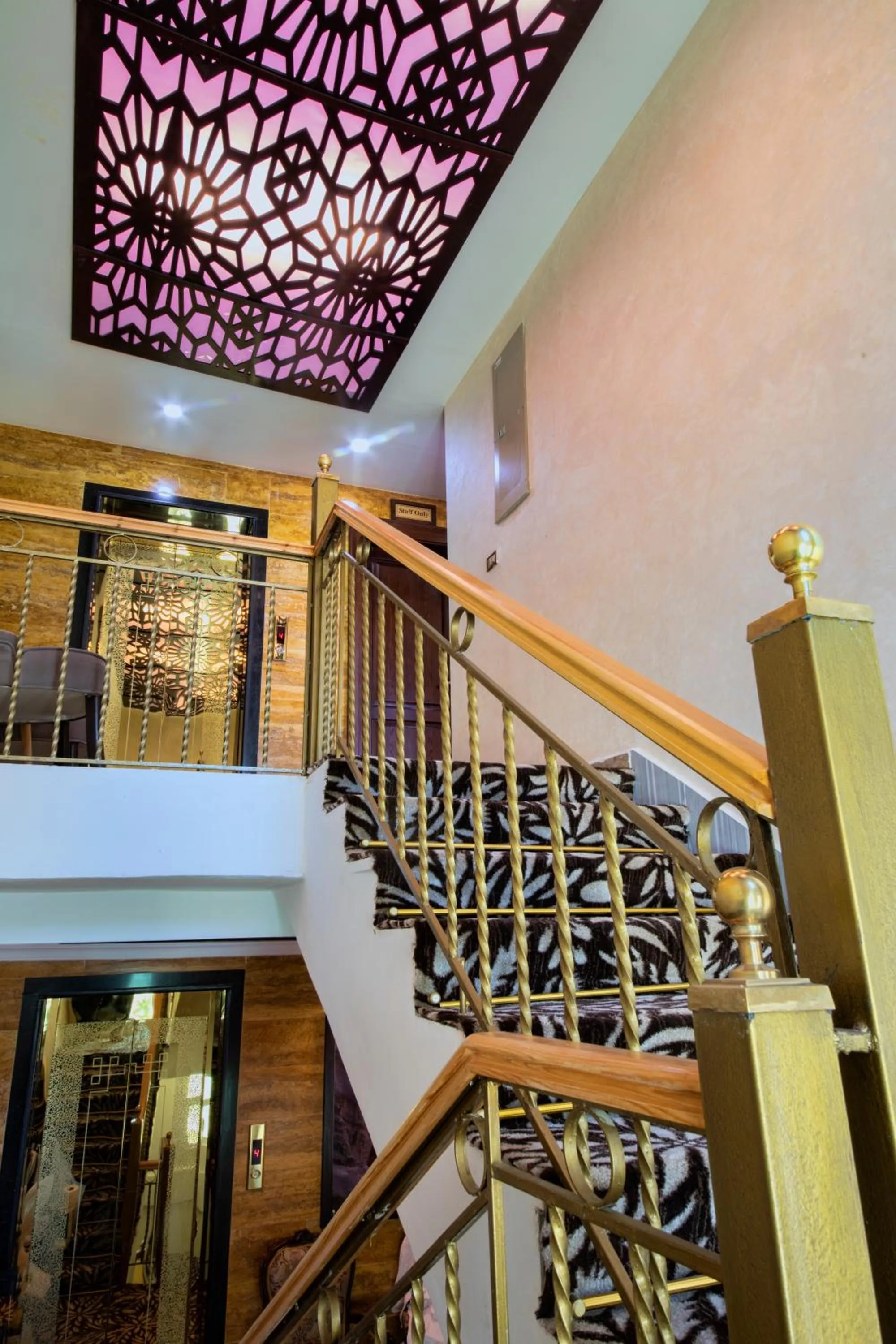 Floor plan in Town Season Hotel