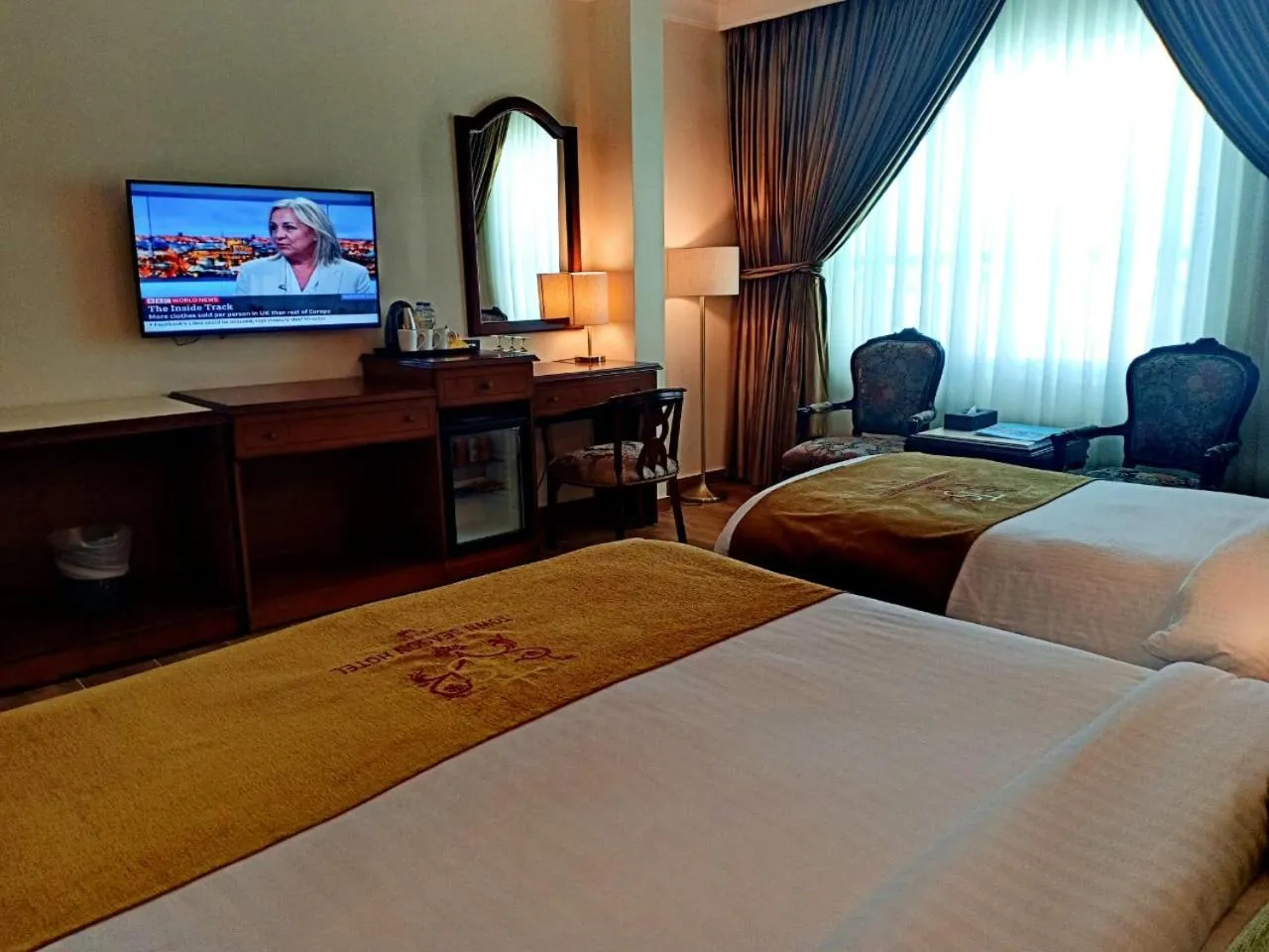 Bedroom, Bed in Town Season Hotel