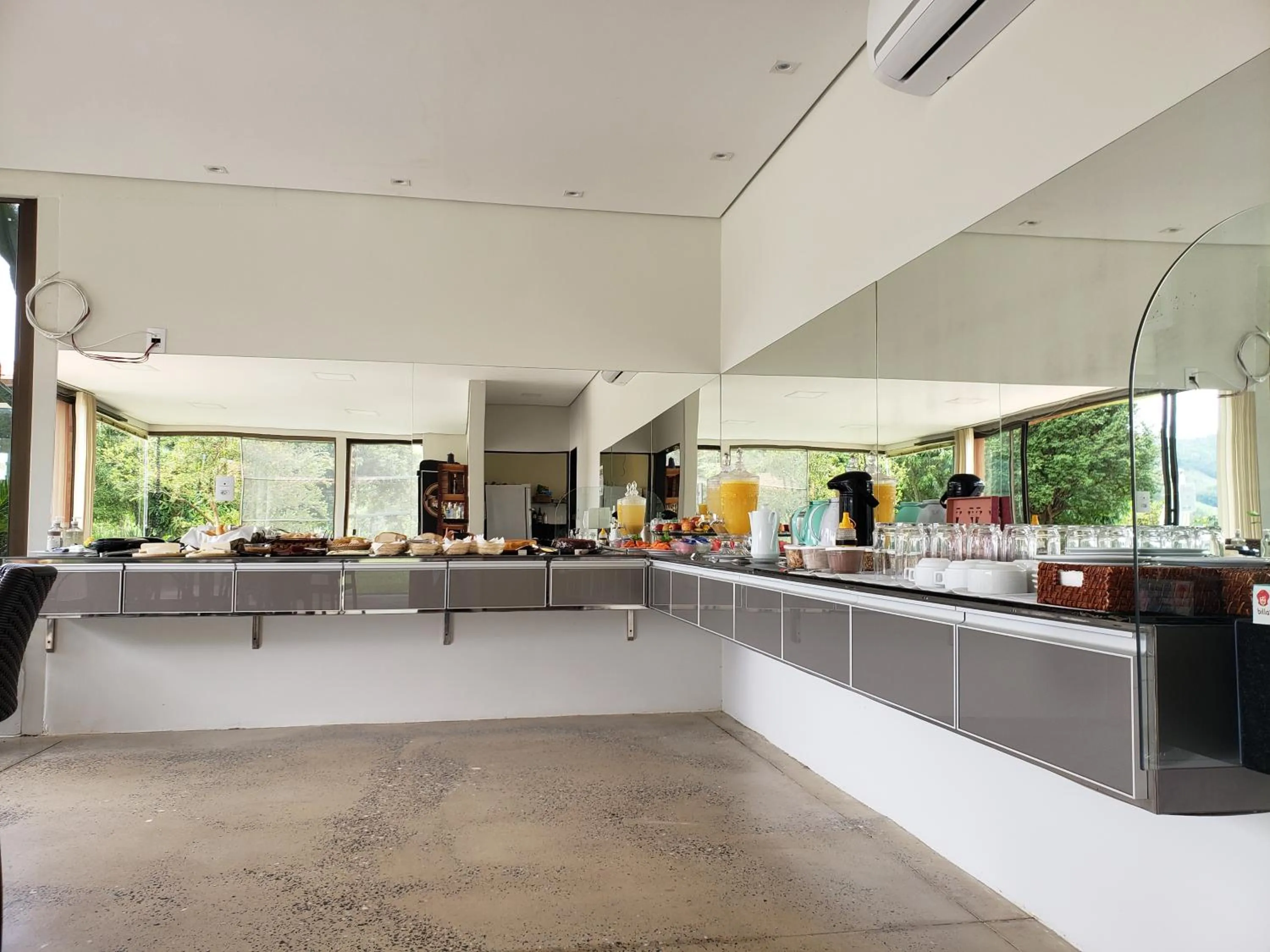 Restaurant/places to eat in Pousada Cateto - Zona Rural