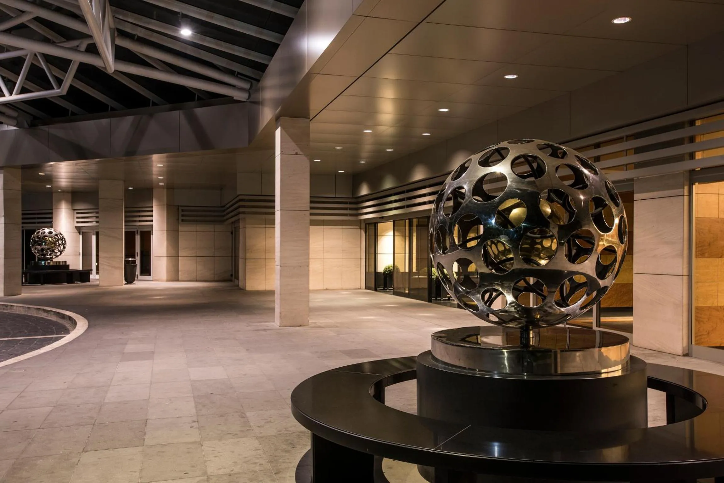 Facade/entrance in Ergife Palace Hotel