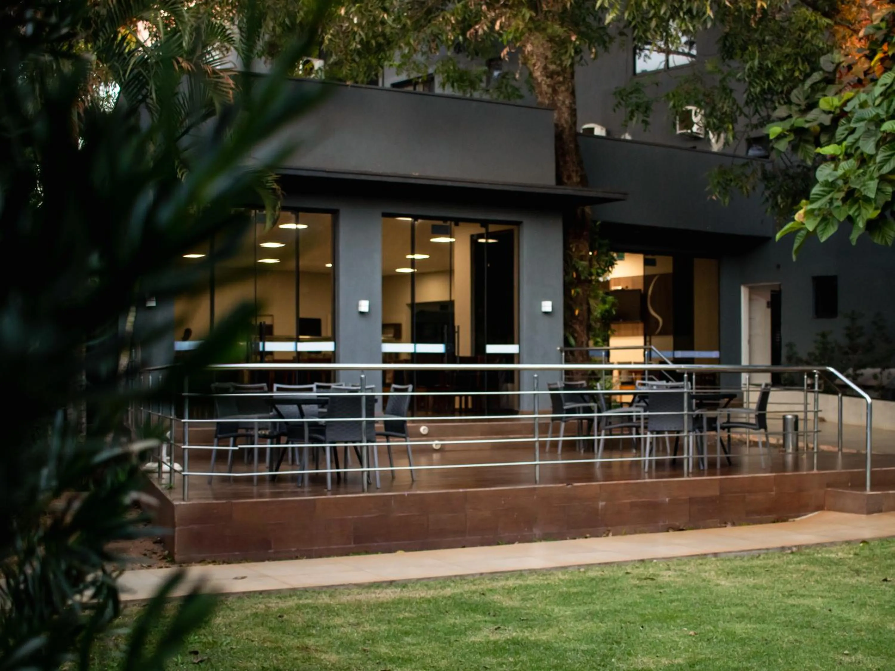Patio in Iguassu Express Hotel