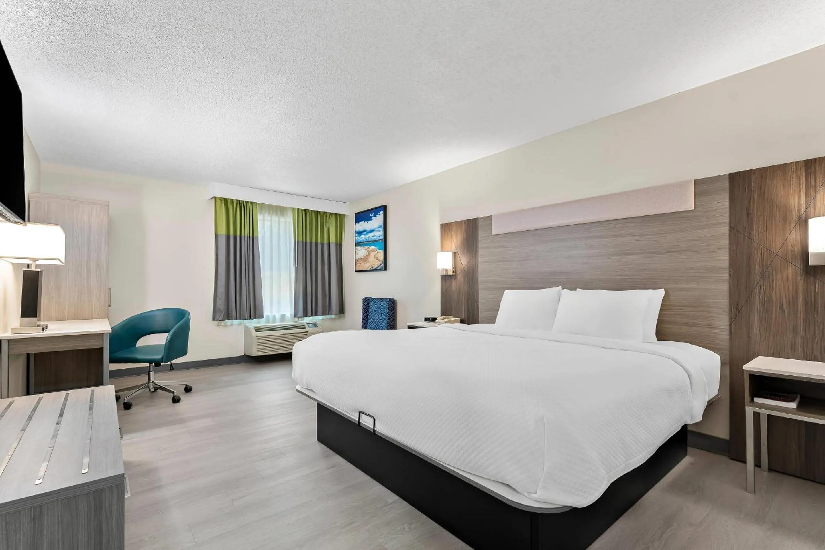 Bedroom, Bed in Quality Inn Sandersville