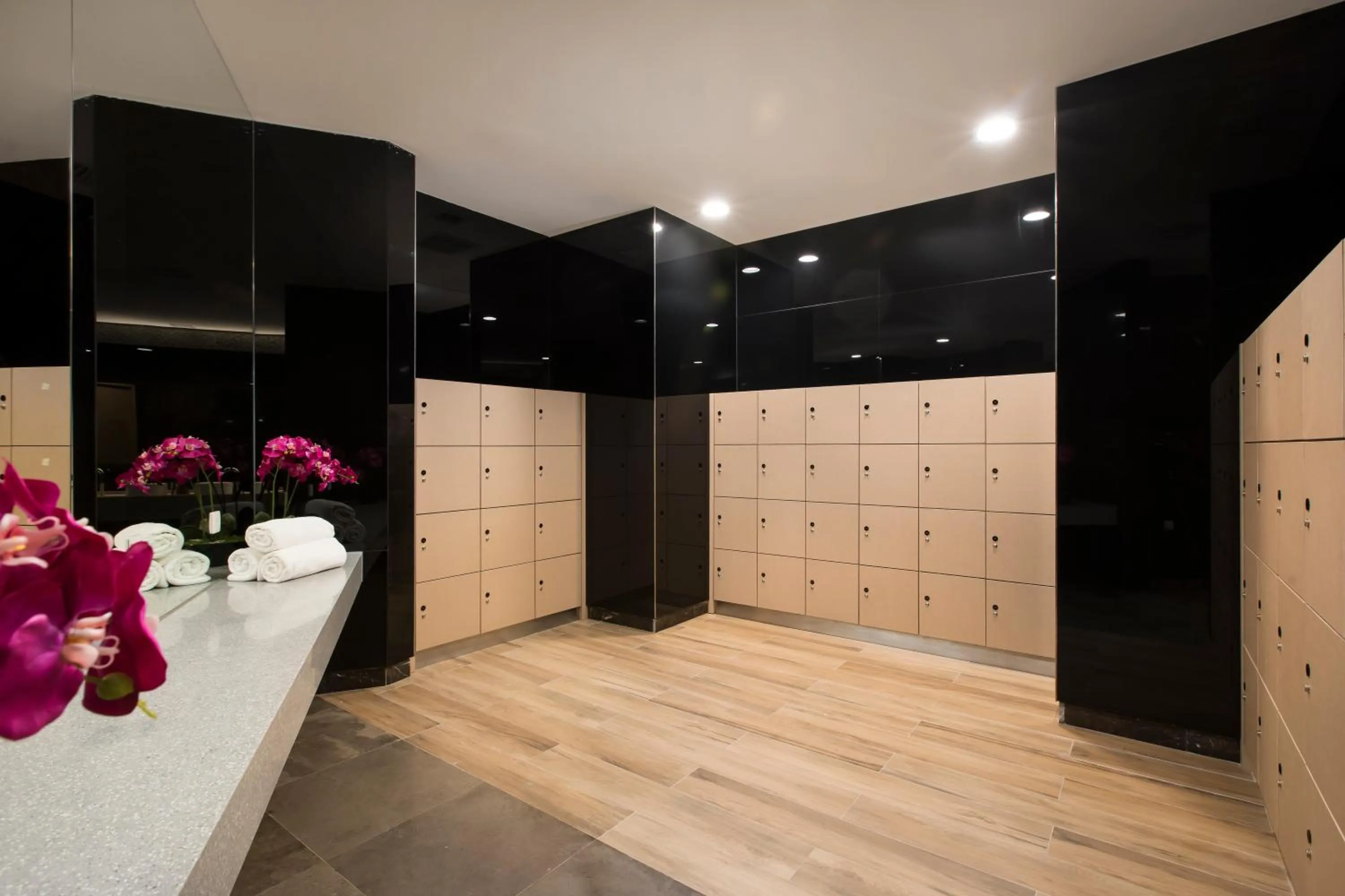 Fitness centre/facilities in Pinetree Marina Resort