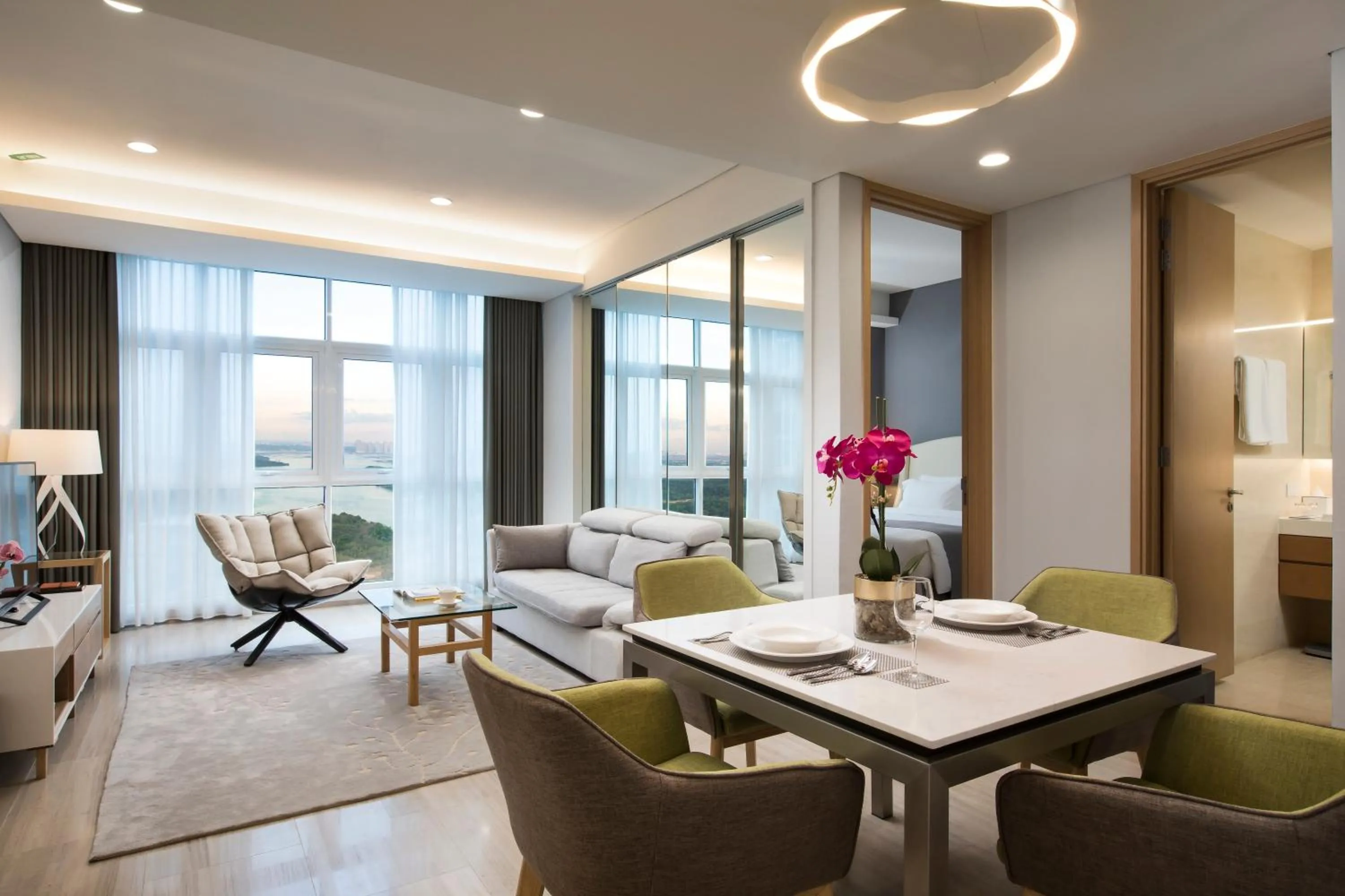 City view in Pinetree Marina Resort