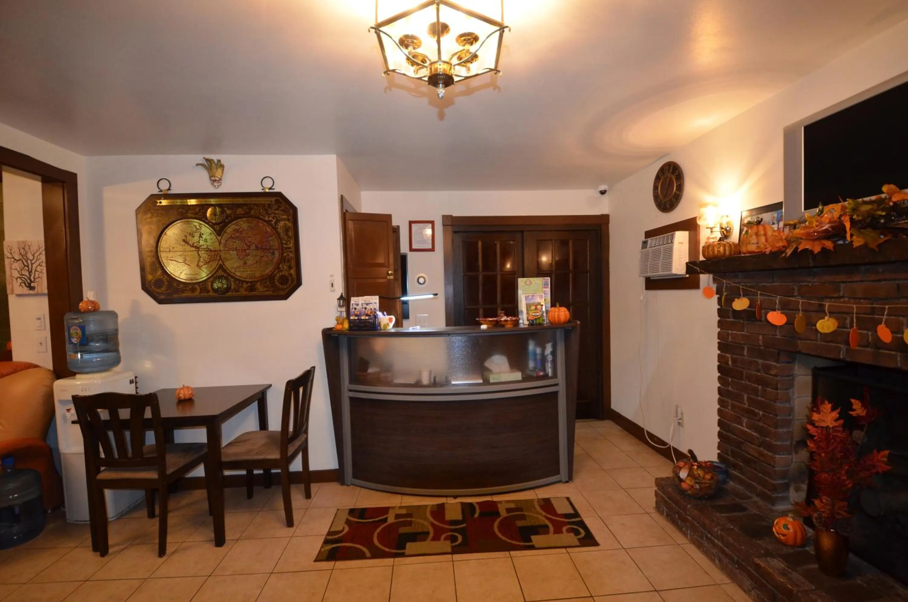 Lobby or reception in Williamstown Motel