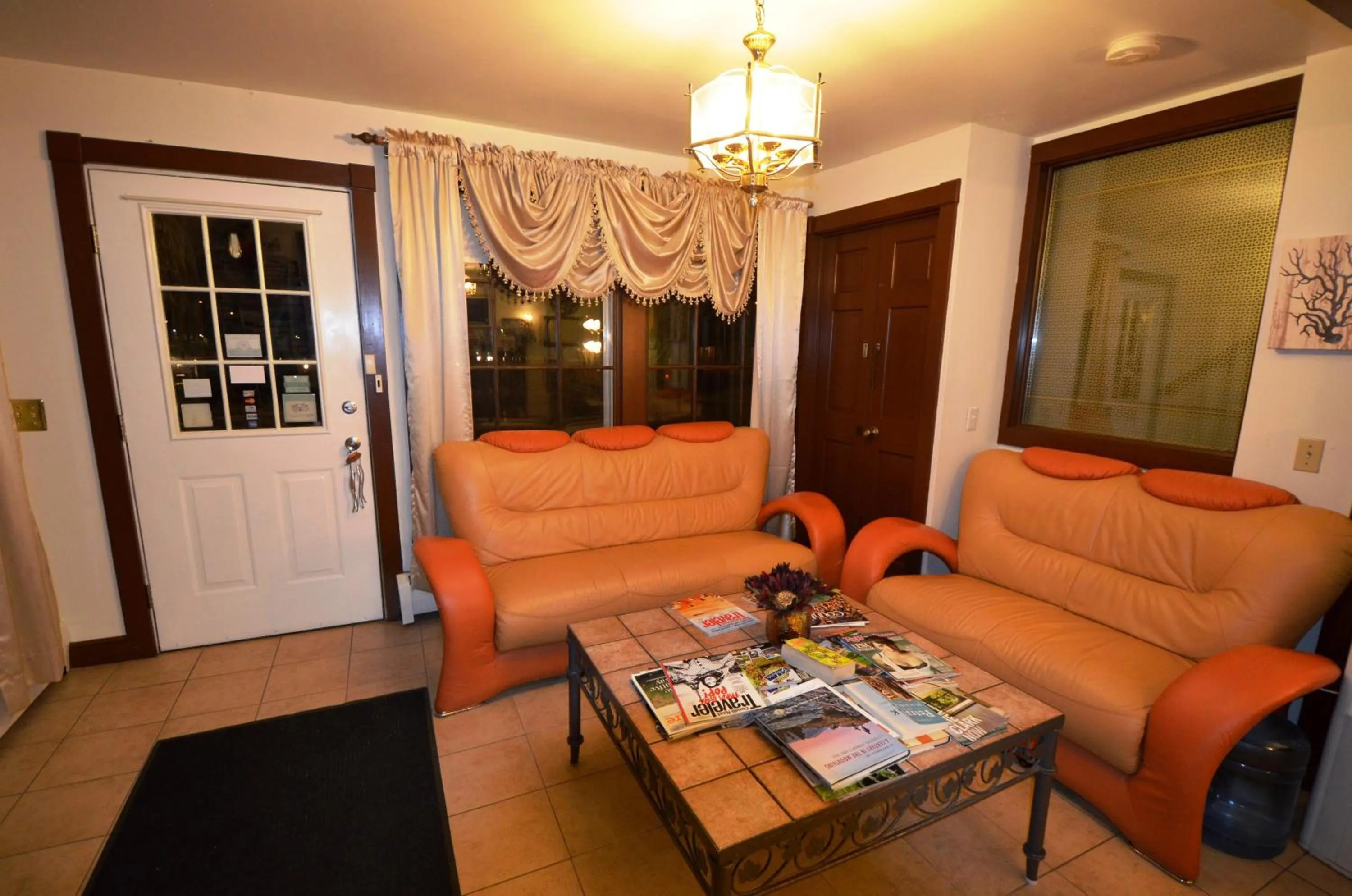 Restaurant/places to eat in Williamstown Motel