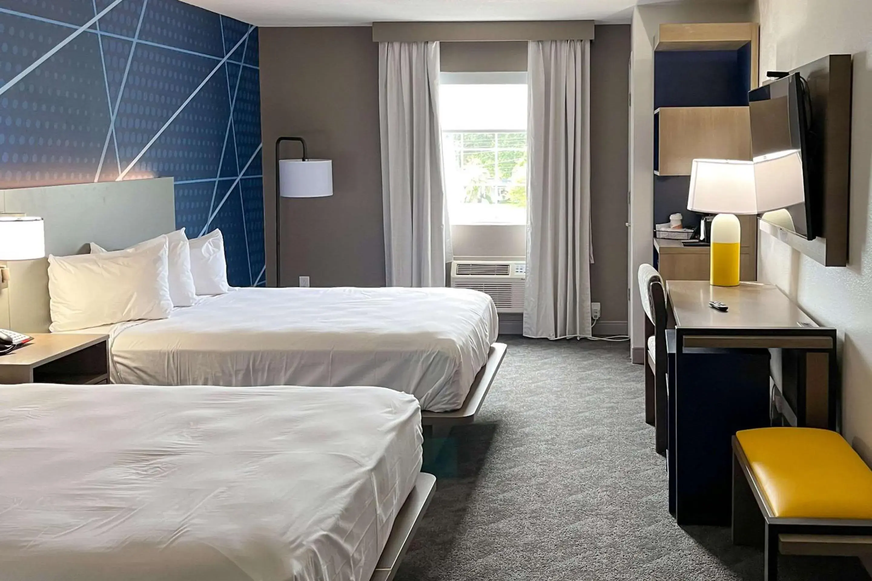 Standard Queen Room with Two Queen Beds - Non Smoking in Comfort Inn Pensacola near NAS Corry Station Standard Queen Room with Two Queen Beds - Non Smoking in Comfort Inn Pensacola near NAS Corry Station