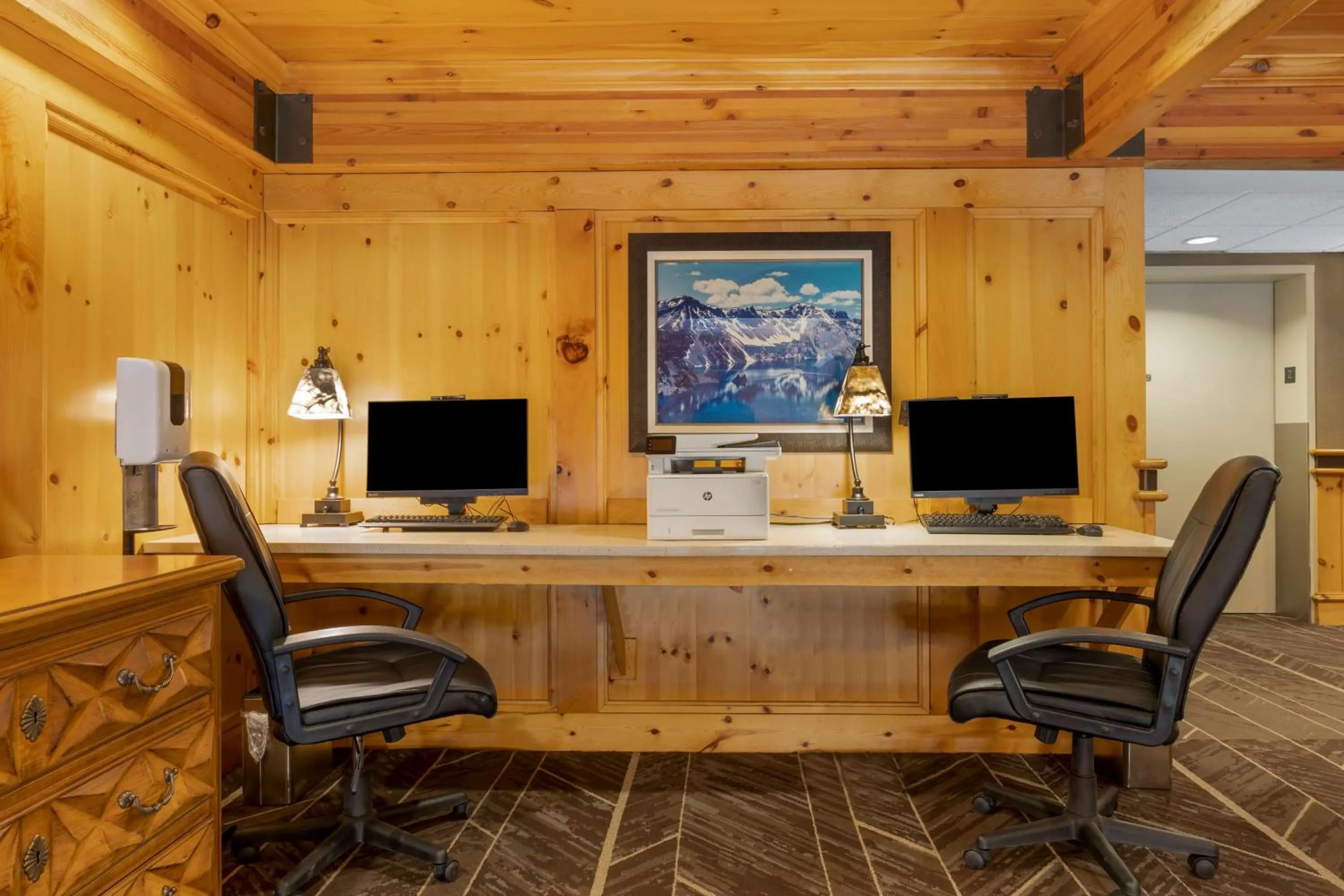 Business facilities in Best Western Plus Olympic Inn