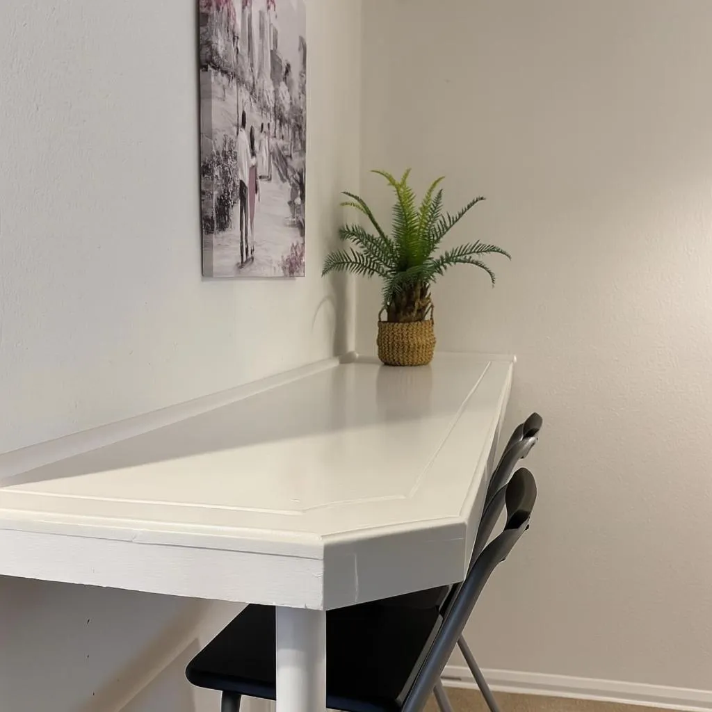 Dining area in The Hand Hotel