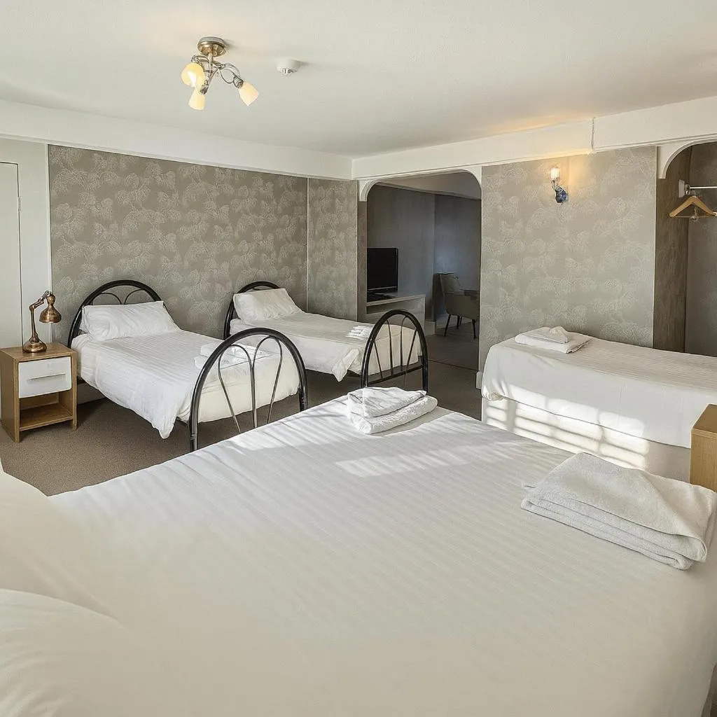 Bed in The Hand Hotel