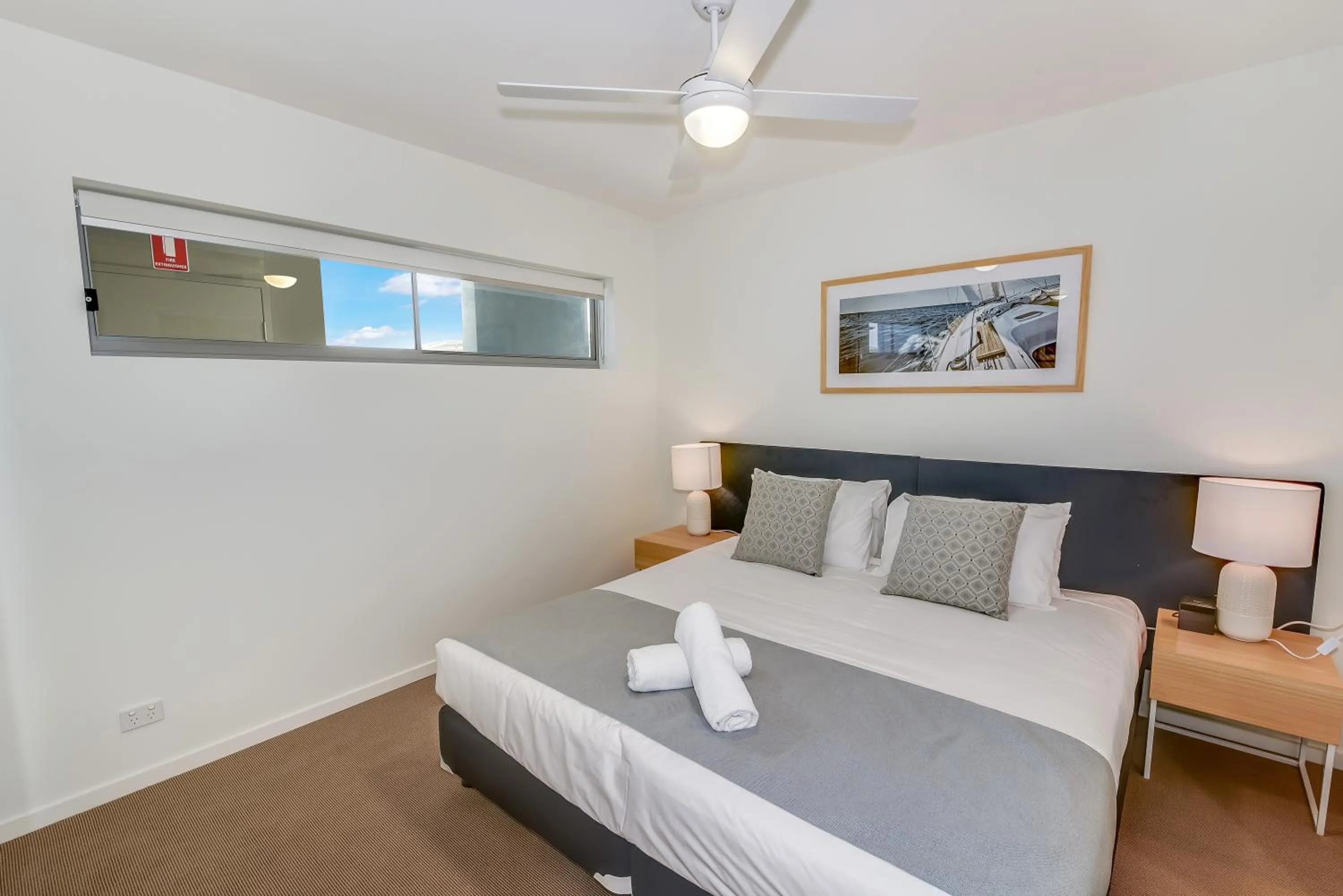 Bedroom, Bed in Aquarius Kawana