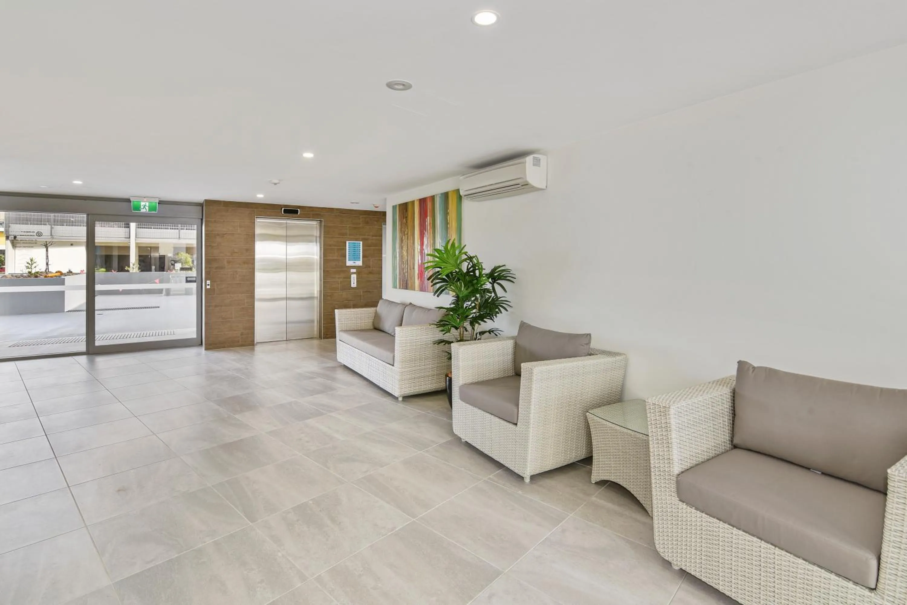 Lobby or reception in Aquarius Kawana
