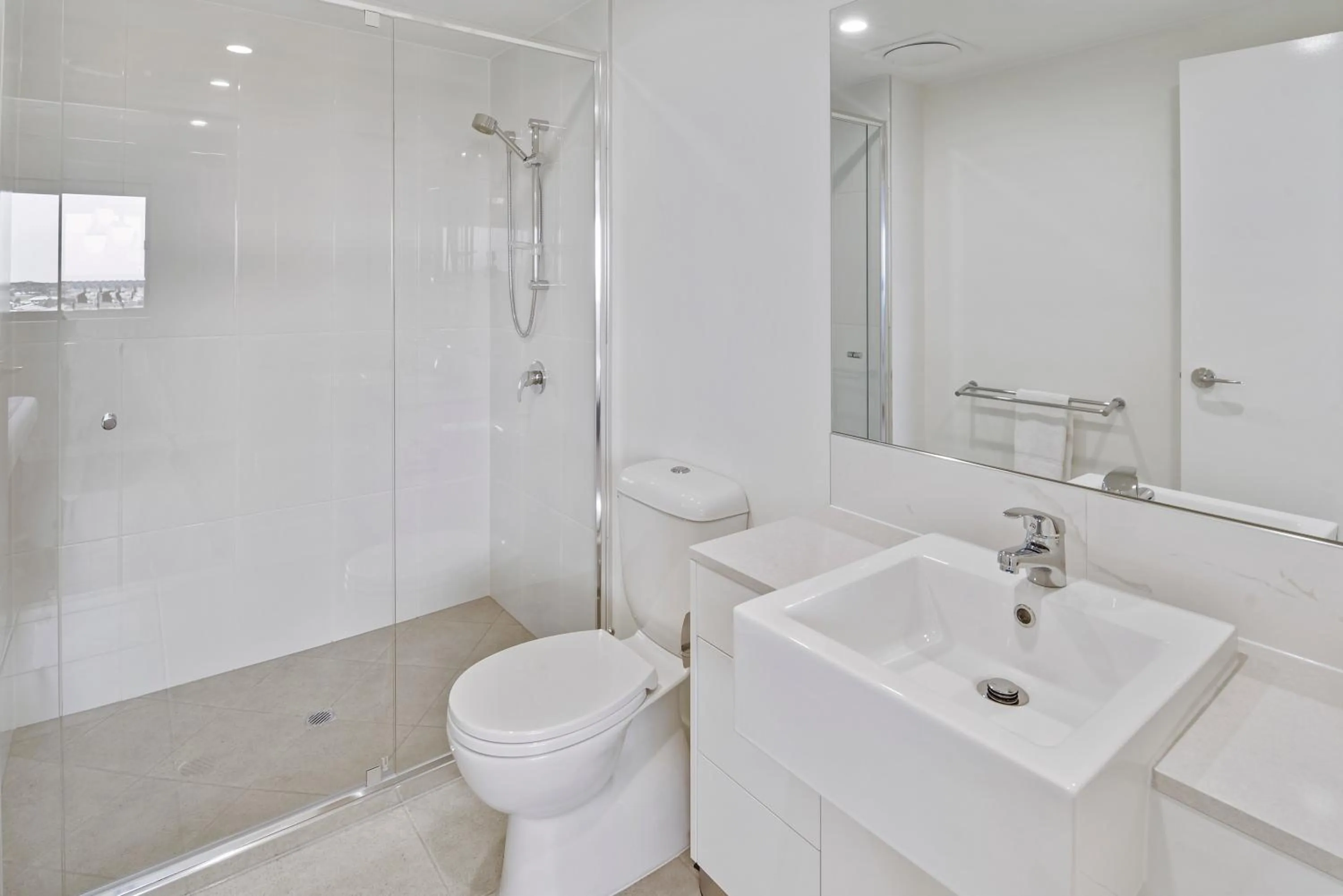 Bathroom in Aquarius Kawana