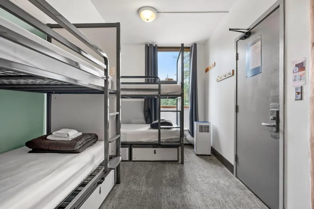 Bed in HI Lake Louise Alpine Centre - Hostel