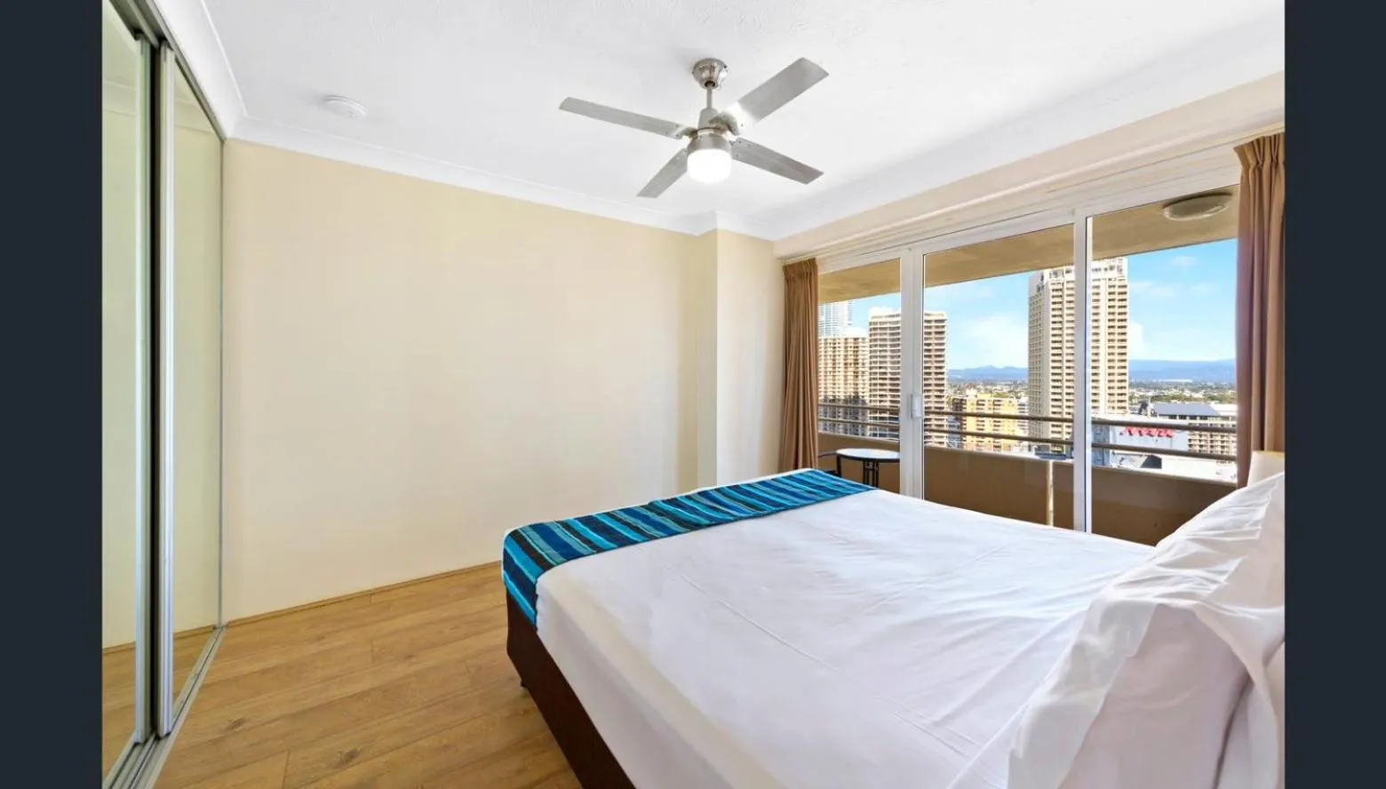 Bed in Zenith Ocean Front Apartments Gold Coast - Official Listing