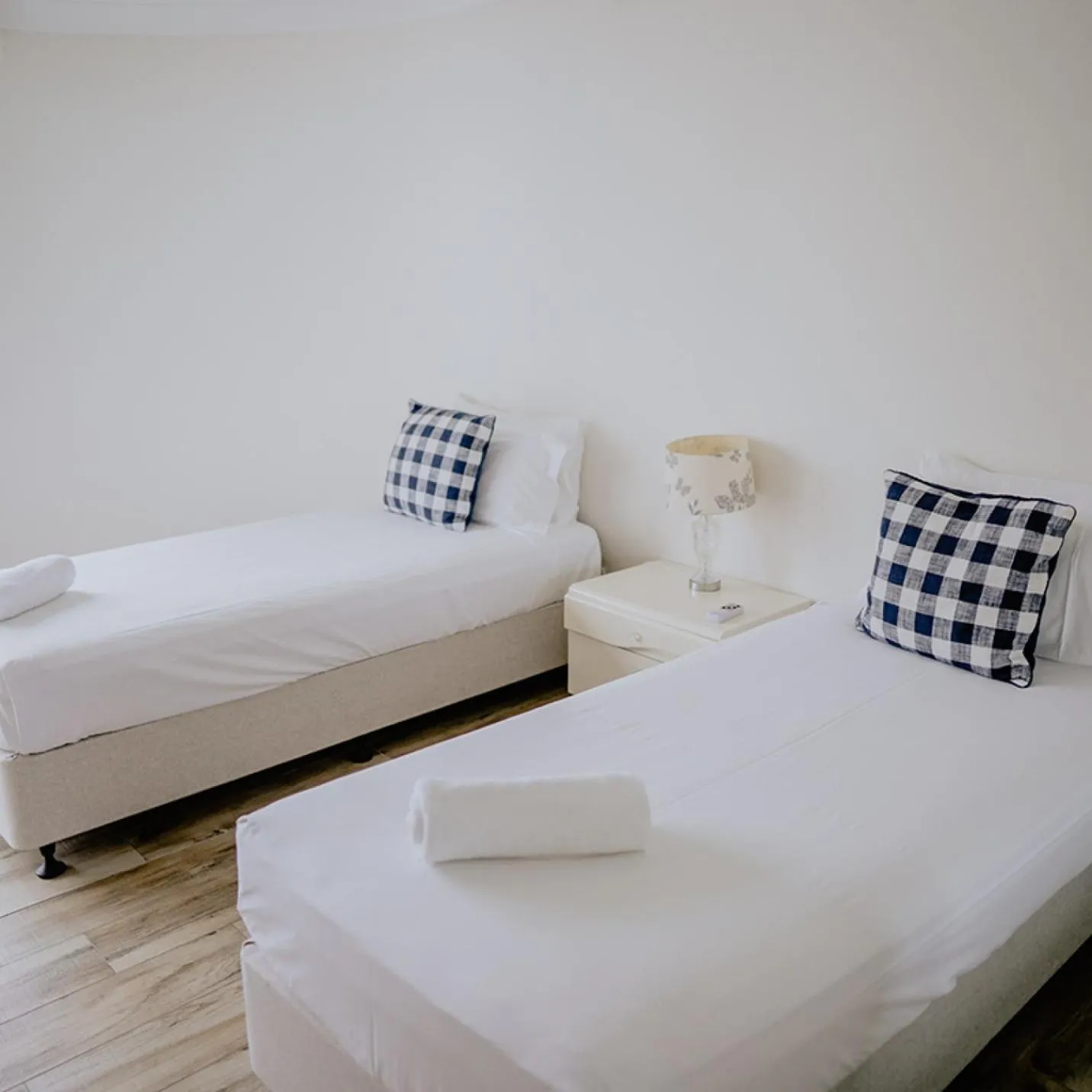 Bed in Zenith Ocean Front Apartments Gold Coast - Official Listing