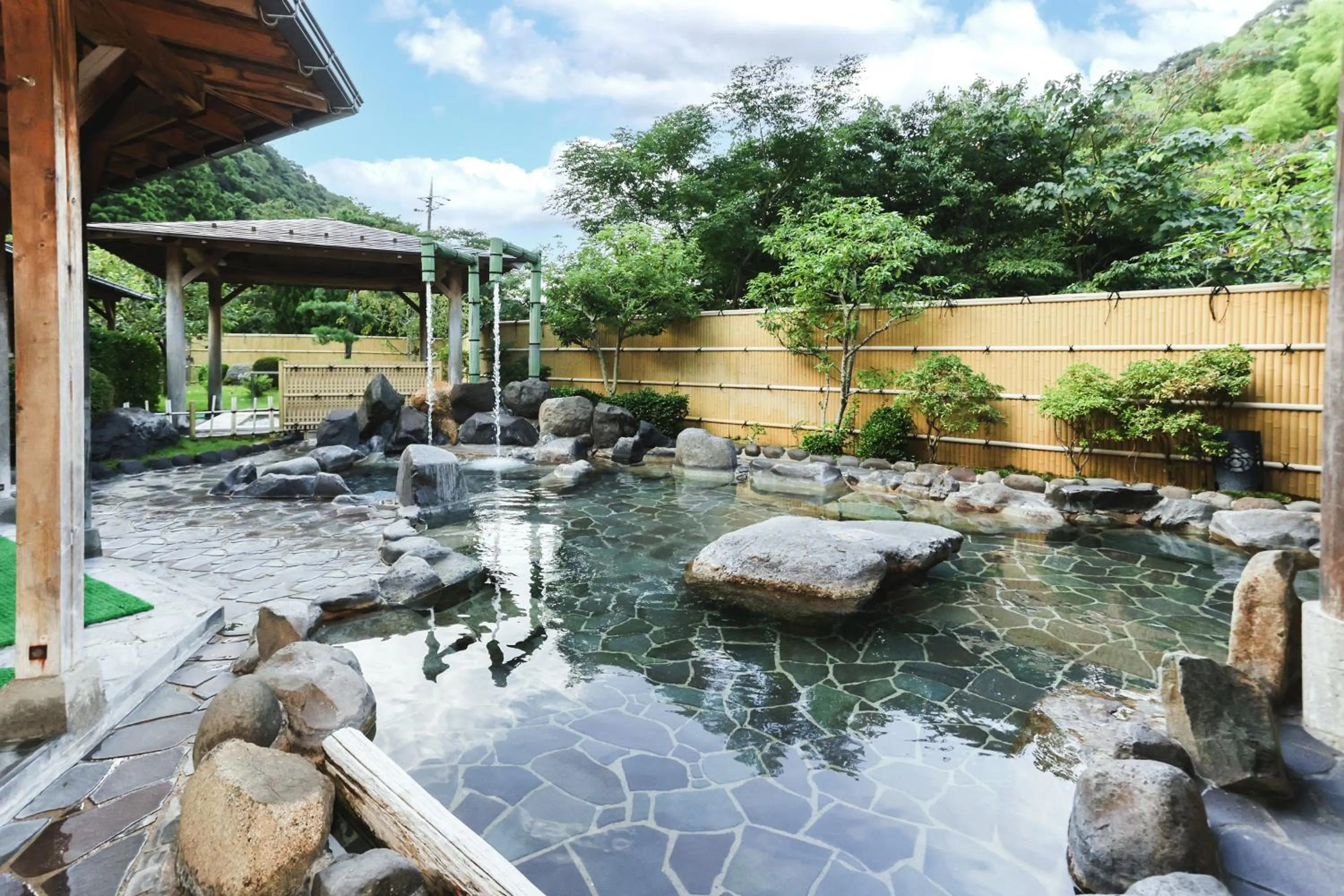 Hot Spring Bath in Ichinomata Onsen Grand Hotel