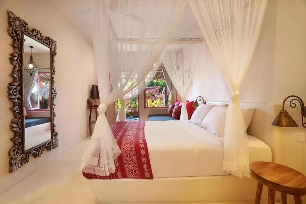 Bed in PinkCoco Uluwatu - Constant Surprises & for Cool Adults Only