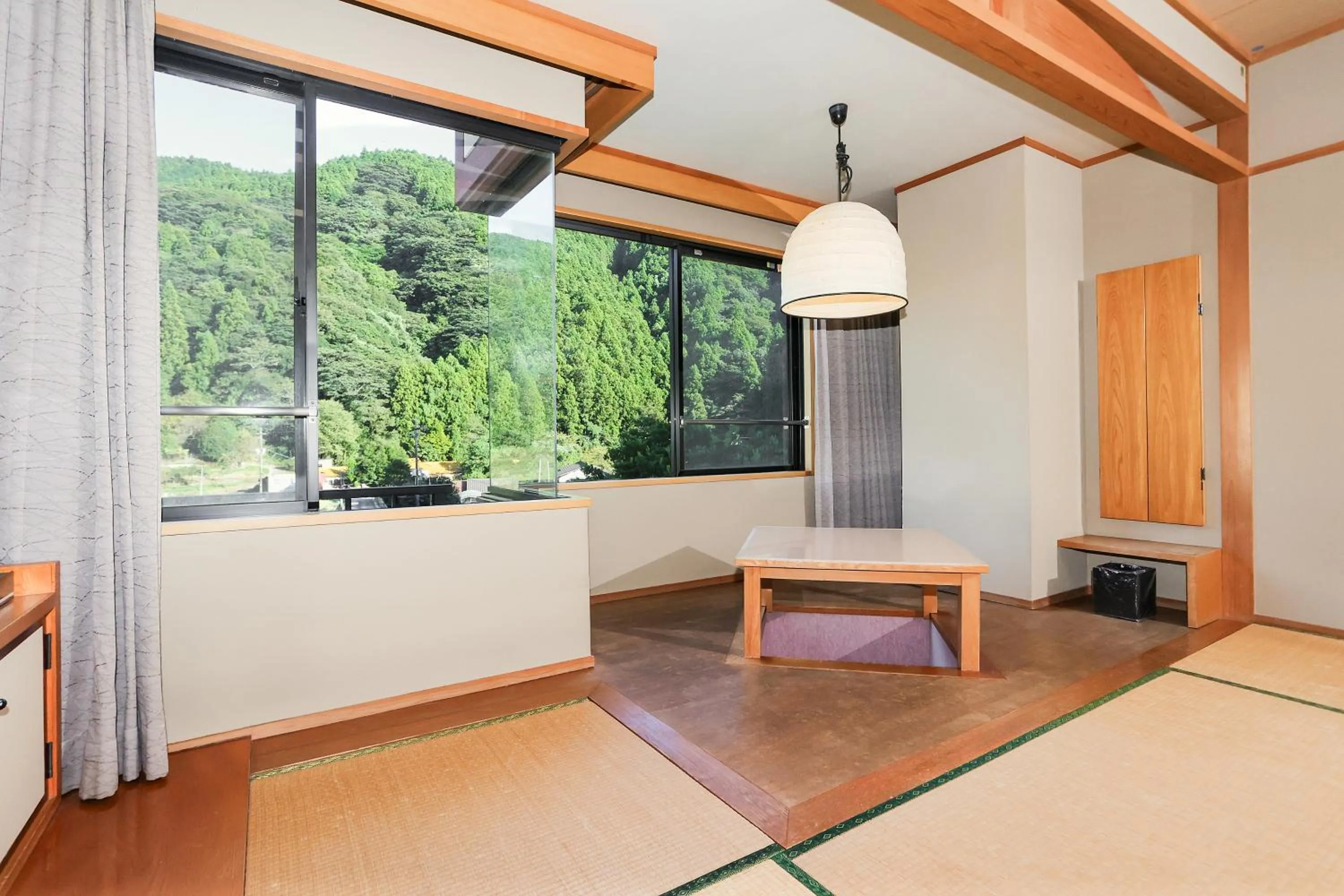 Photo of the whole room in Ichinomata Onsen Kanko Hotel