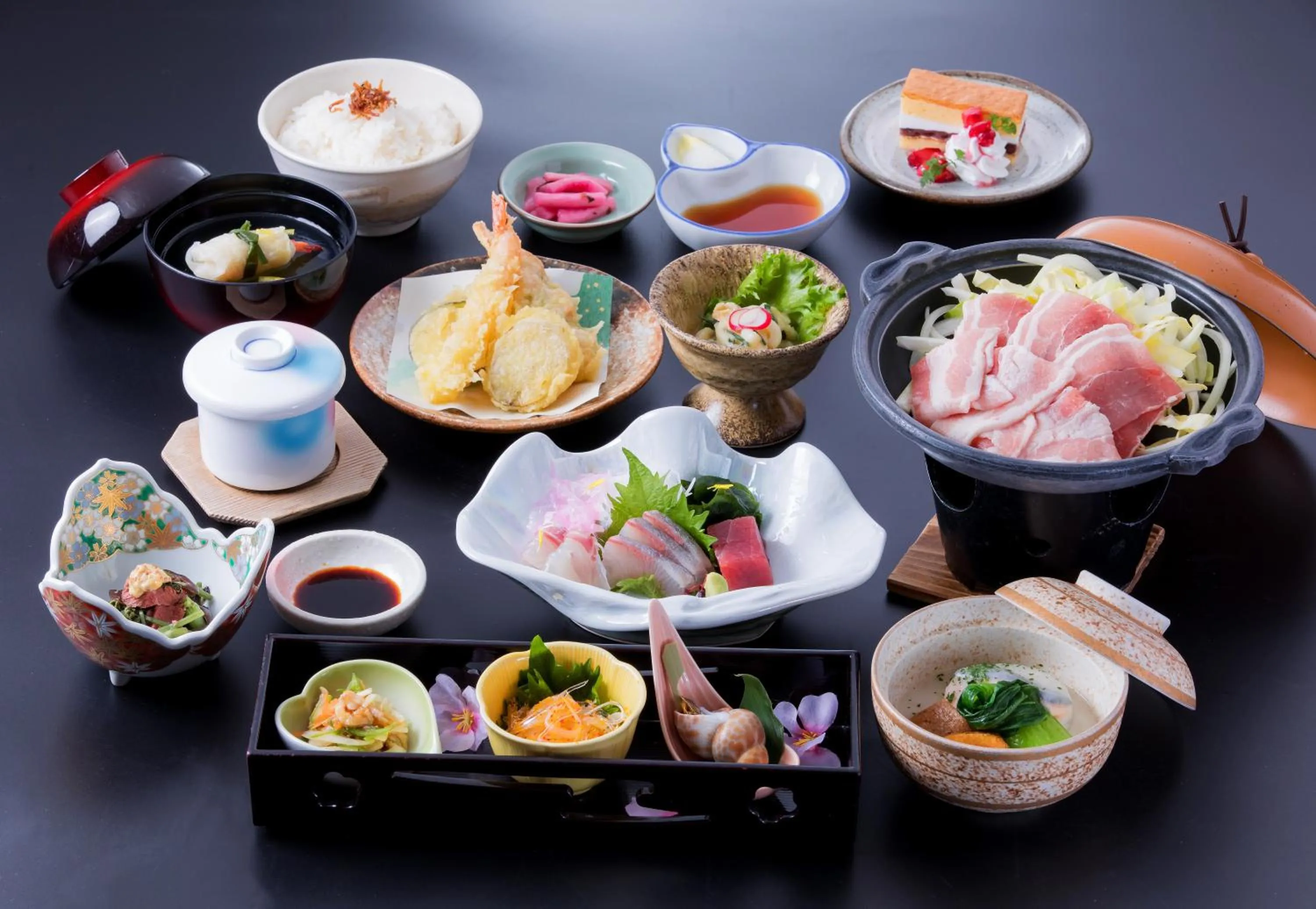 Dinner in Chikugofunegoya Koen No Yado